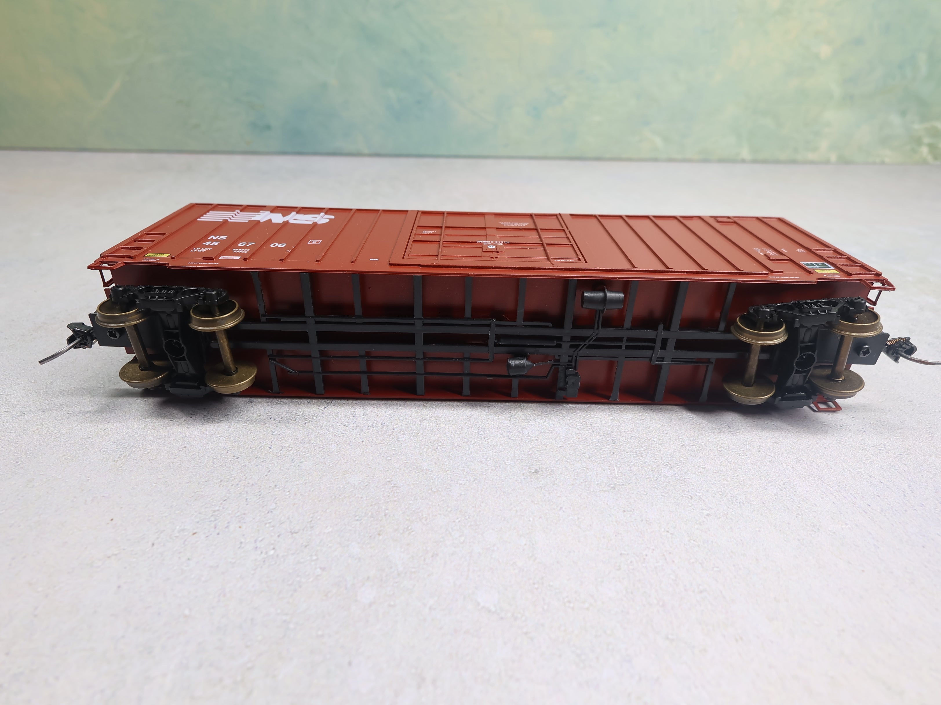 USED Branchline HO Scale 50' Hi-Cube Box Car Norfolk Southern NS #456706
