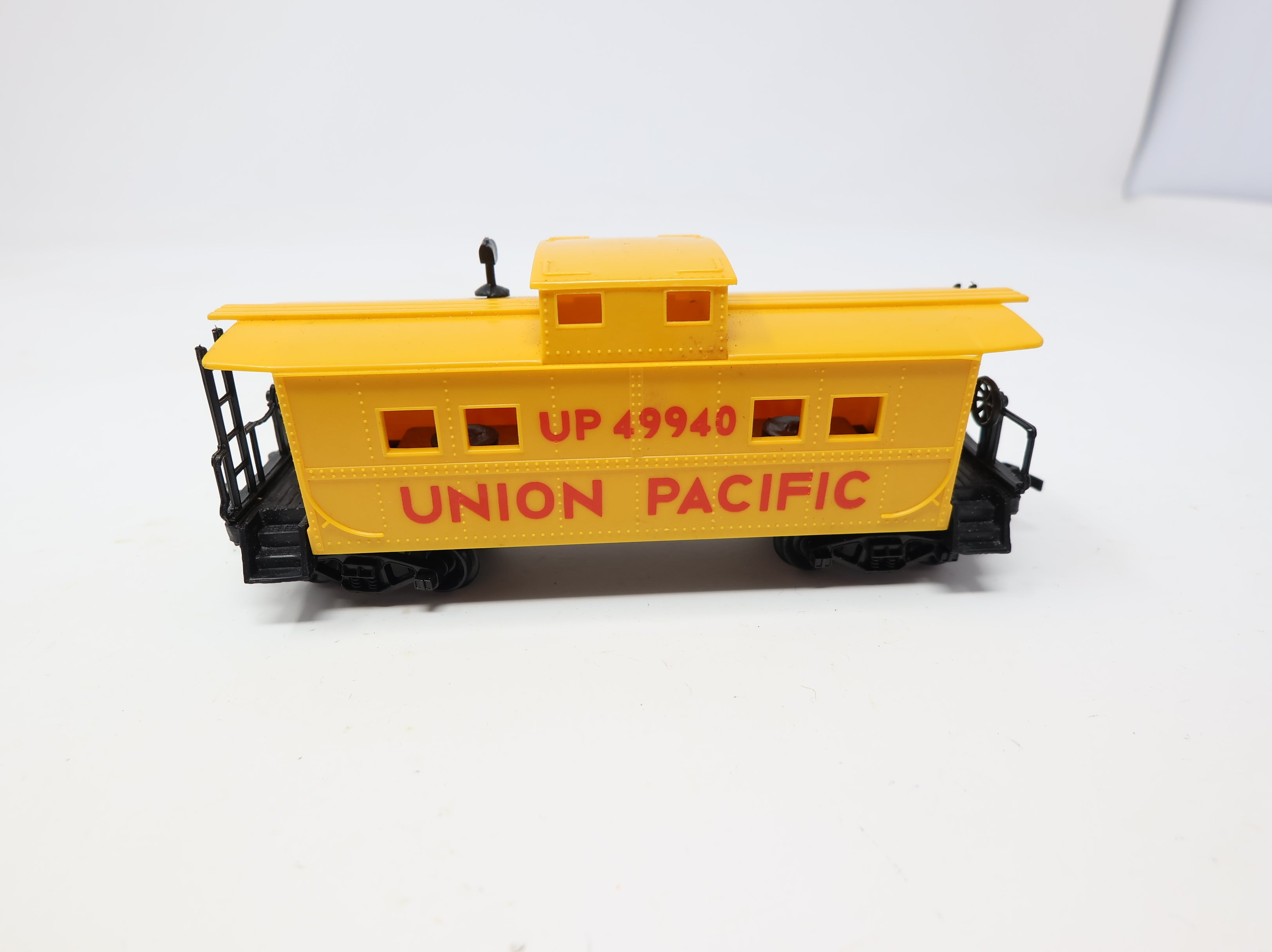 USED Life-Like HO Scale Caboose Union Pacific UP #49940