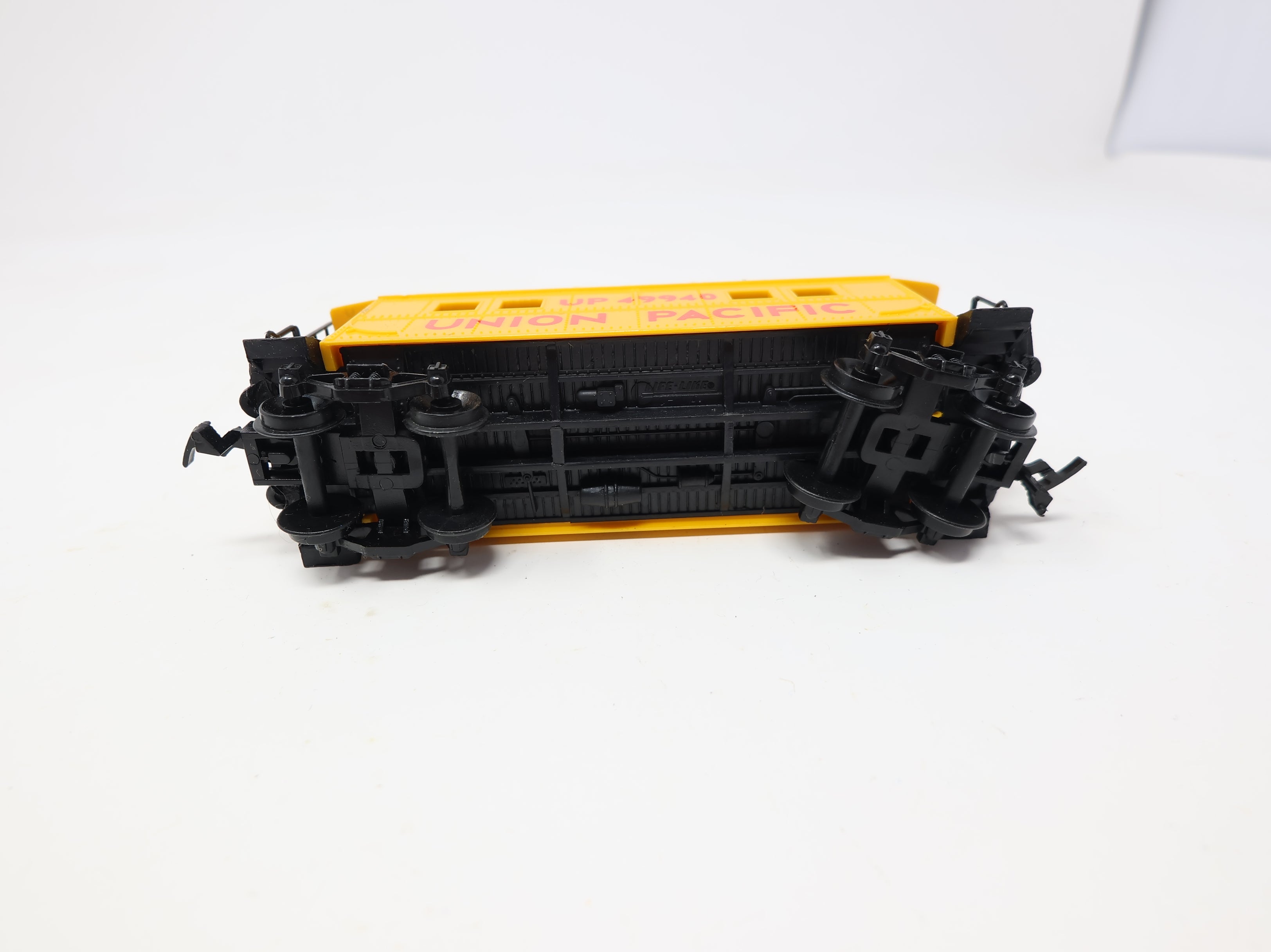 USED Life-Like HO Scale Caboose Union Pacific UP #49940