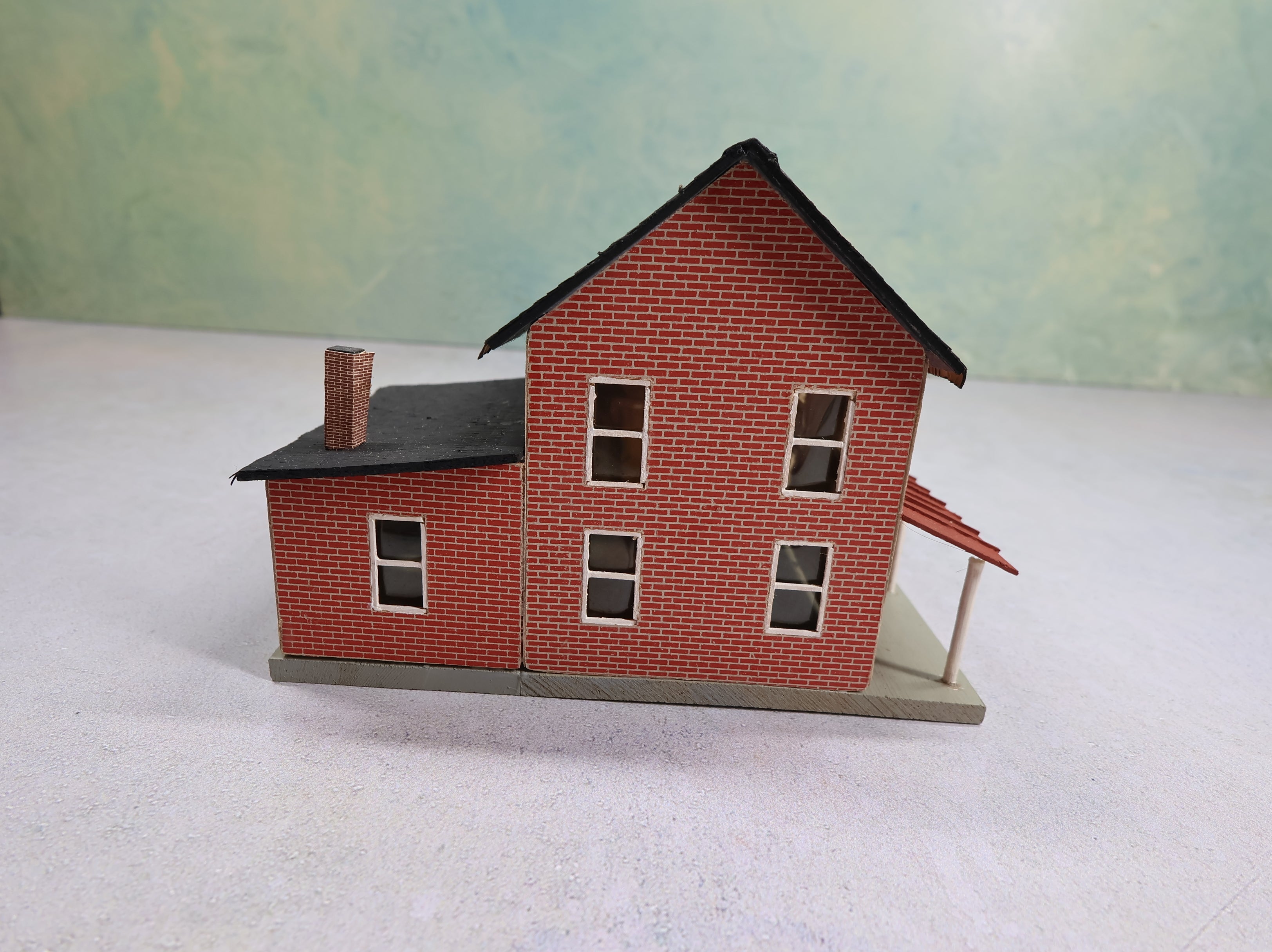 USED HO Scale Scratch Built Brick Home