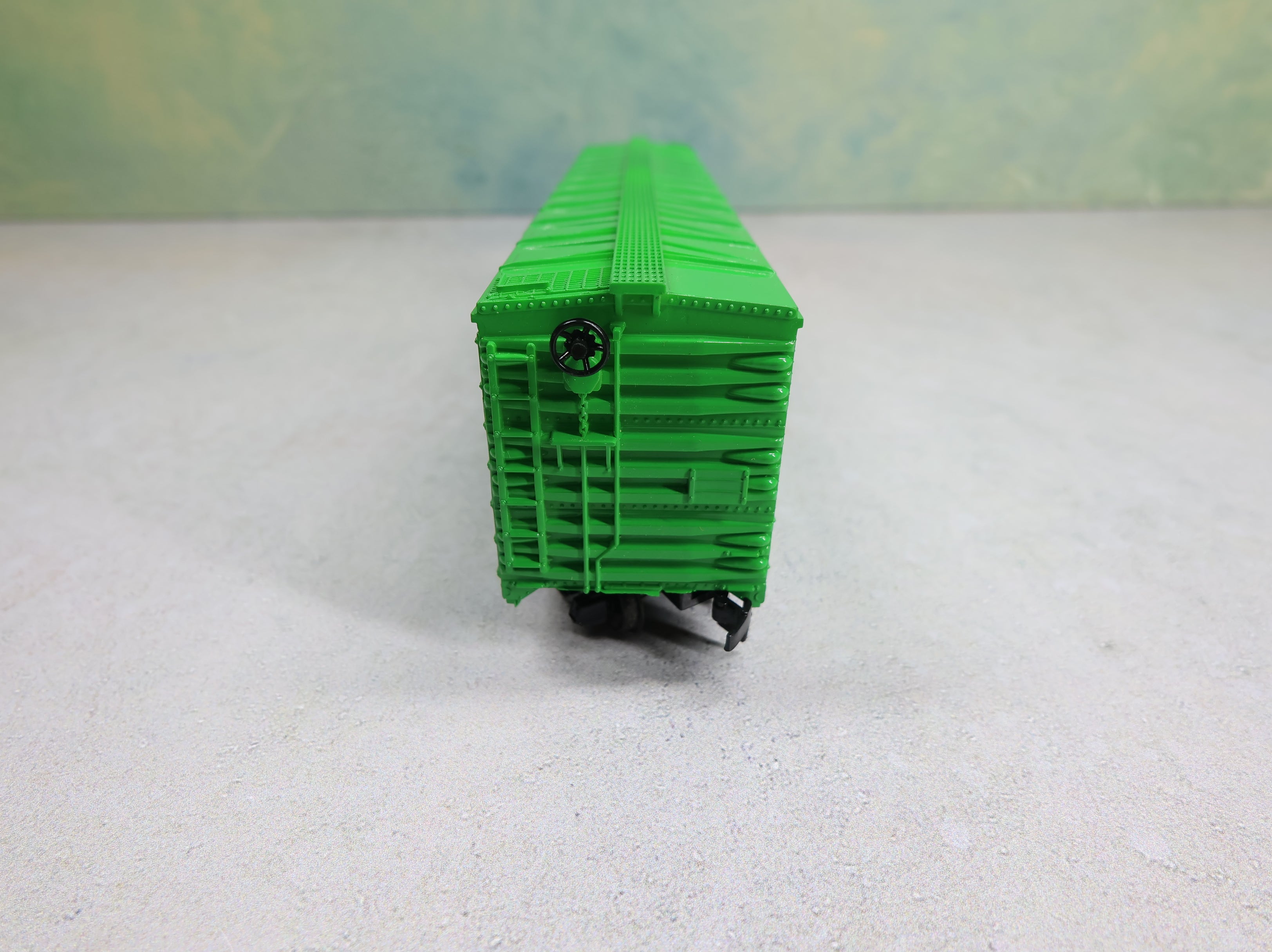 USED Tyco HO Scale 50' Steel Box Car Burlington Northern BN #100024