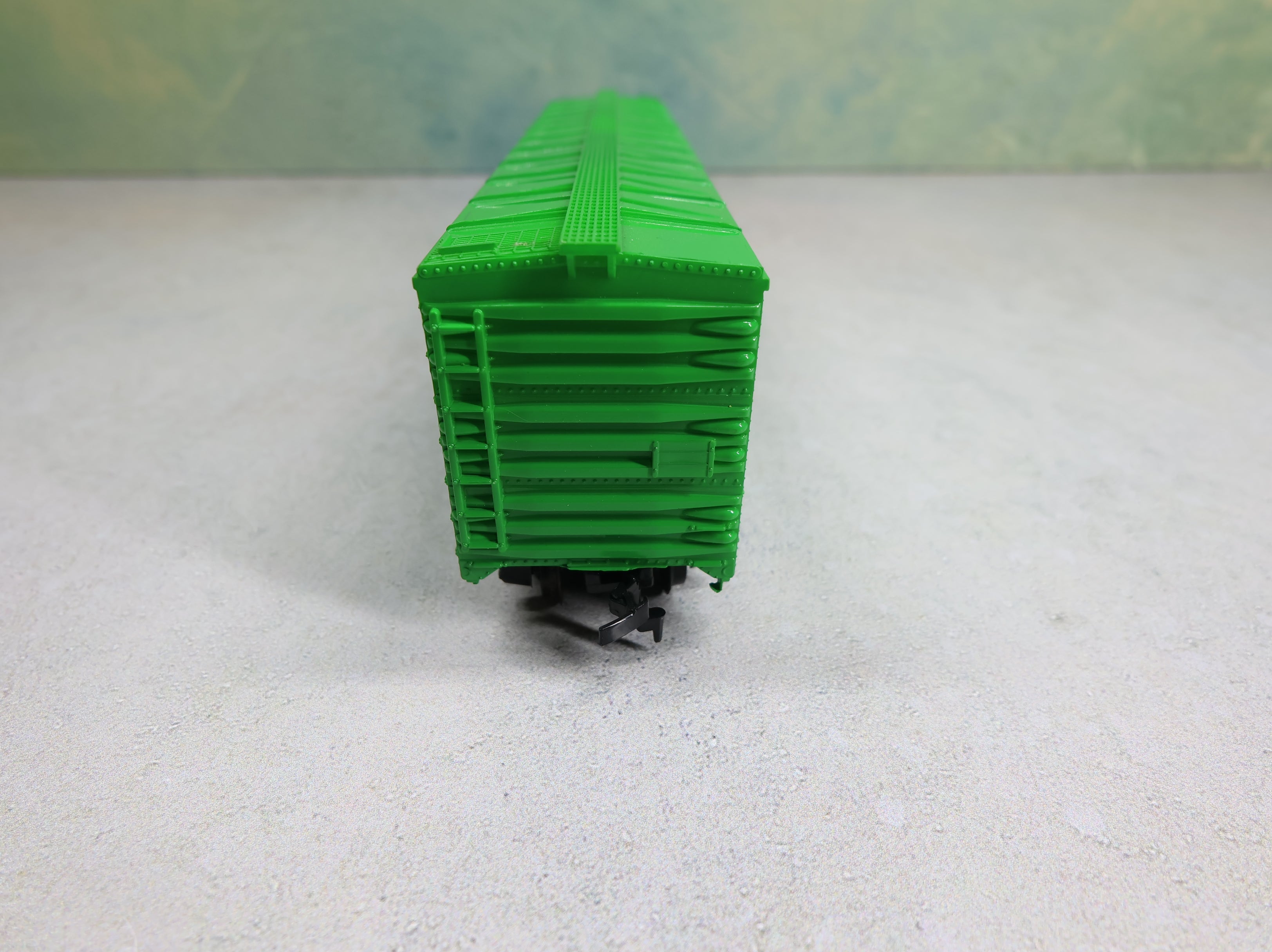 USED Tyco HO Scale 50' Steel Box Car Burlington Northern BN #100024