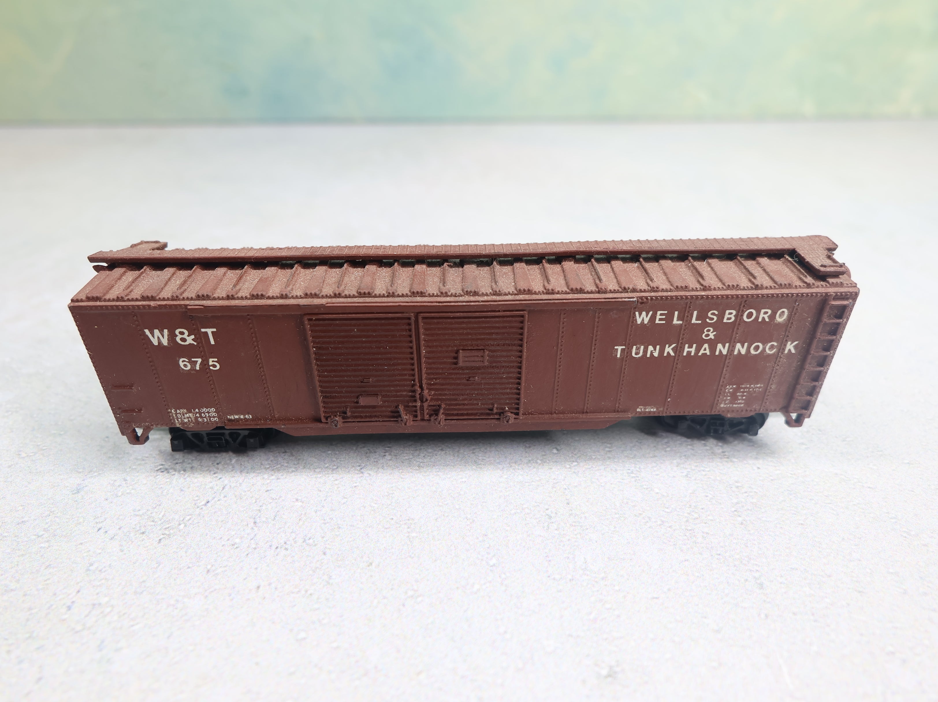USED Atlas N Scale 50' DD Box Car Wellsboro & Tunkhannock W&T #675 Custom, Knuckle Couplers
