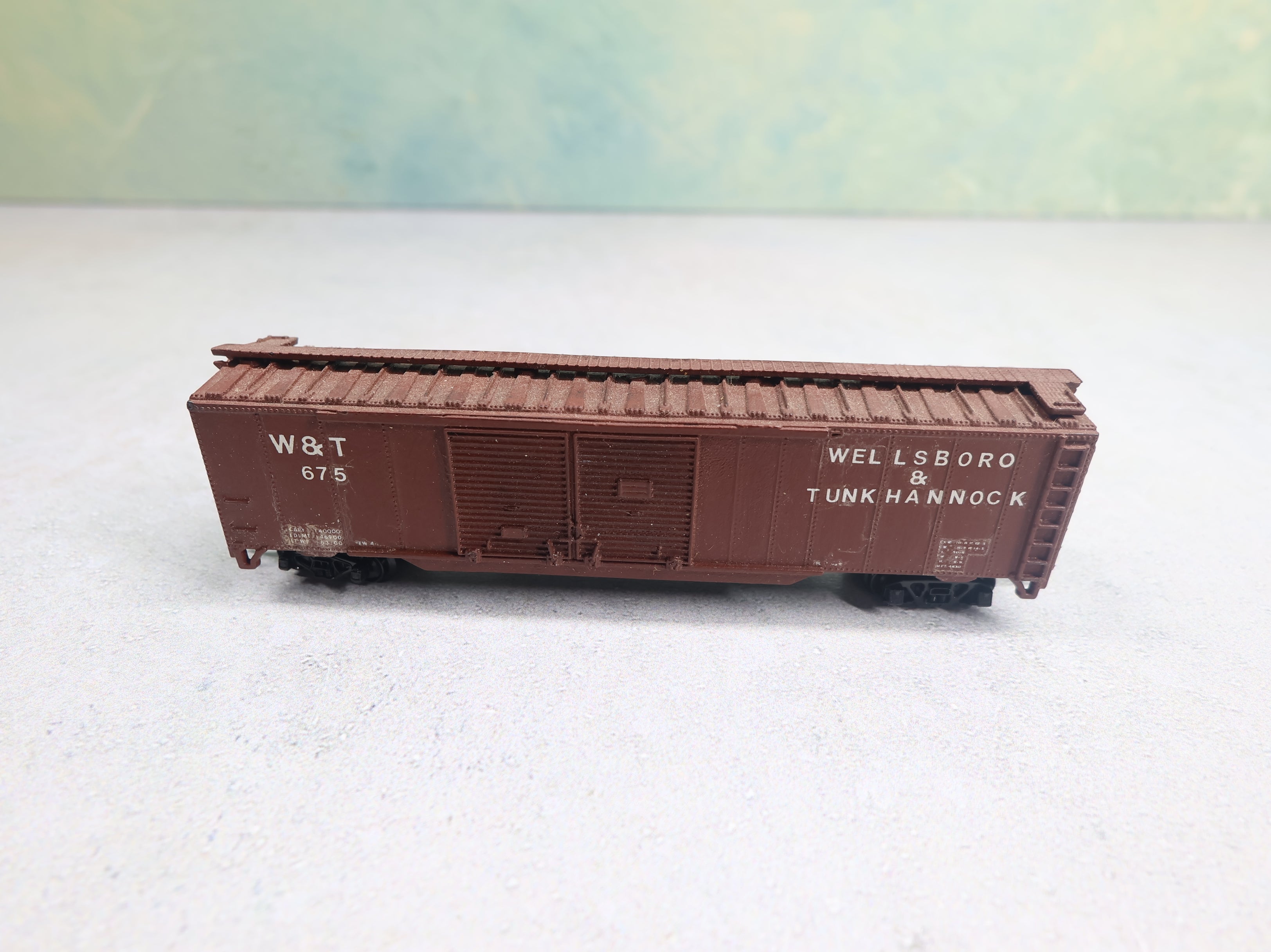 USED Atlas N Scale 50' DD Box Car Wellsboro & Tunkhannock W&T #675 Custom, Knuckle Couplers