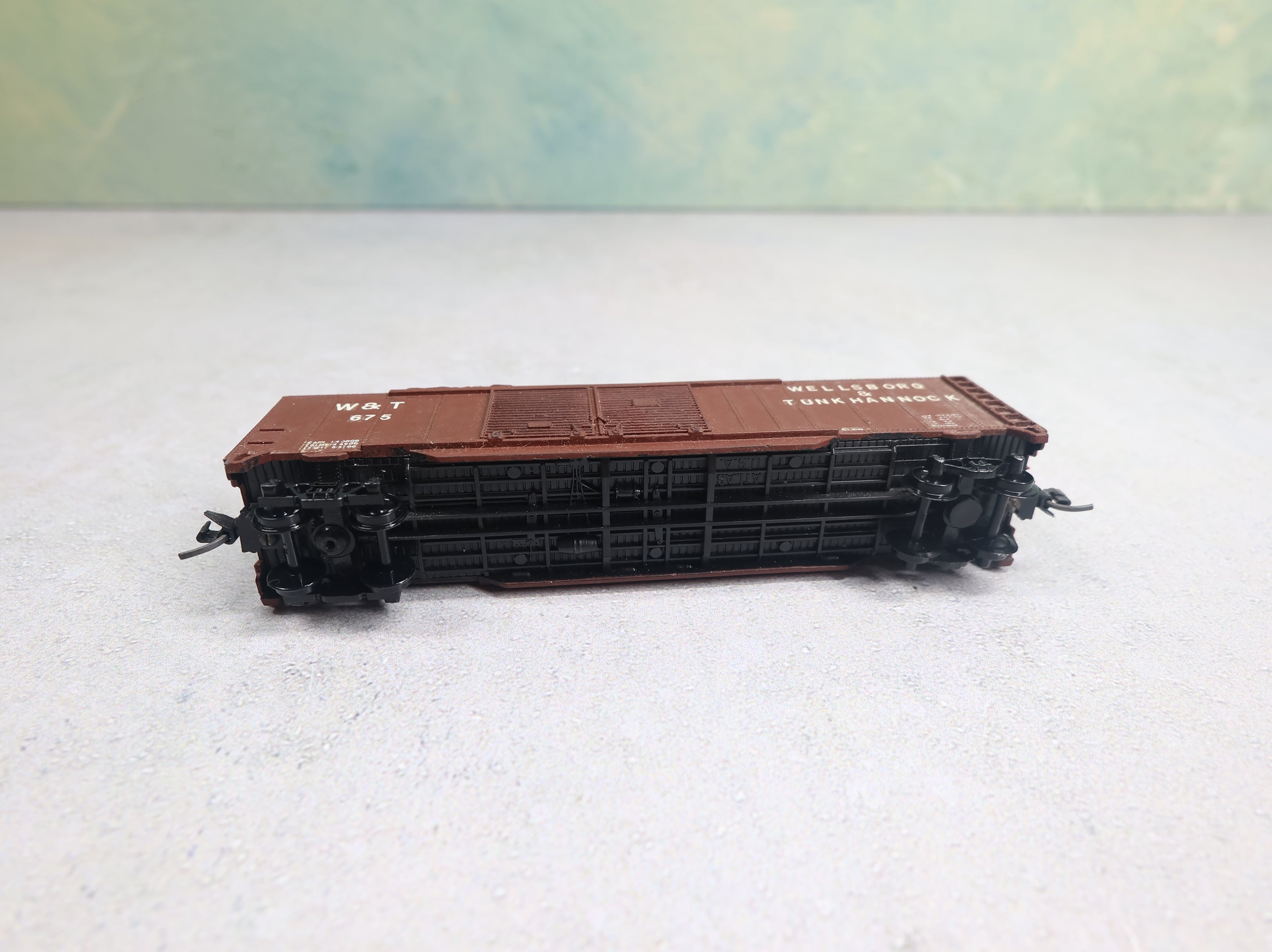 USED Atlas N Scale 50' DD Box Car Wellsboro & Tunkhannock W&T #675 Custom, Knuckle Couplers