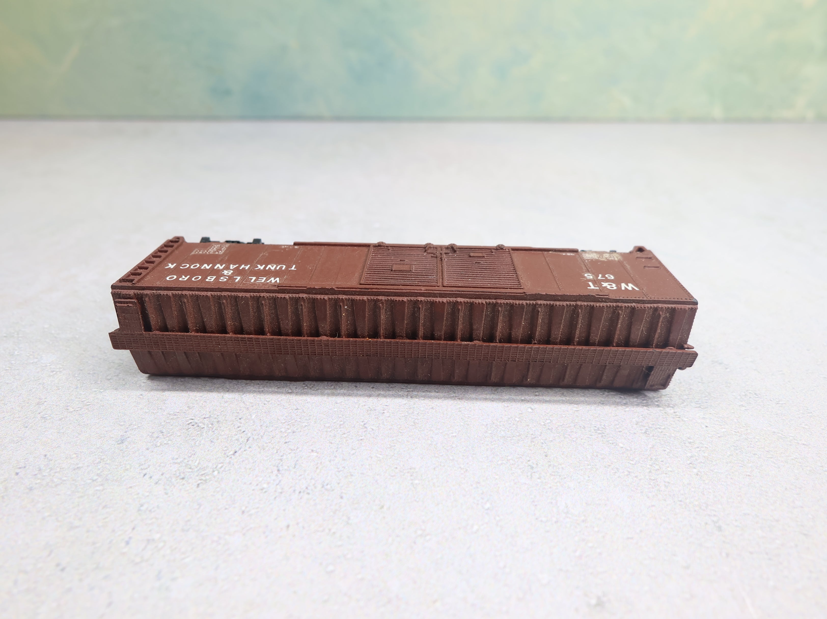 USED Atlas N Scale 50' DD Box Car Wellsboro & Tunkhannock W&T #675 Custom, Knuckle Couplers