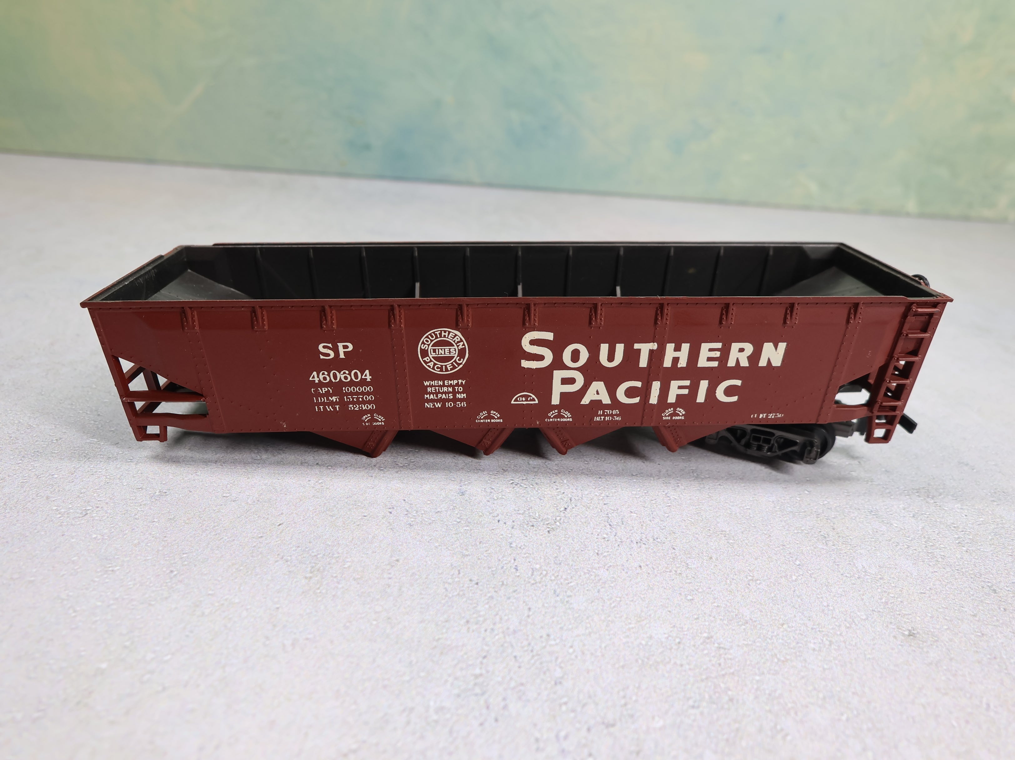USED Rivarossi HO Scale Quad Hopper Southern Pacific SP #460604 Missing Parts