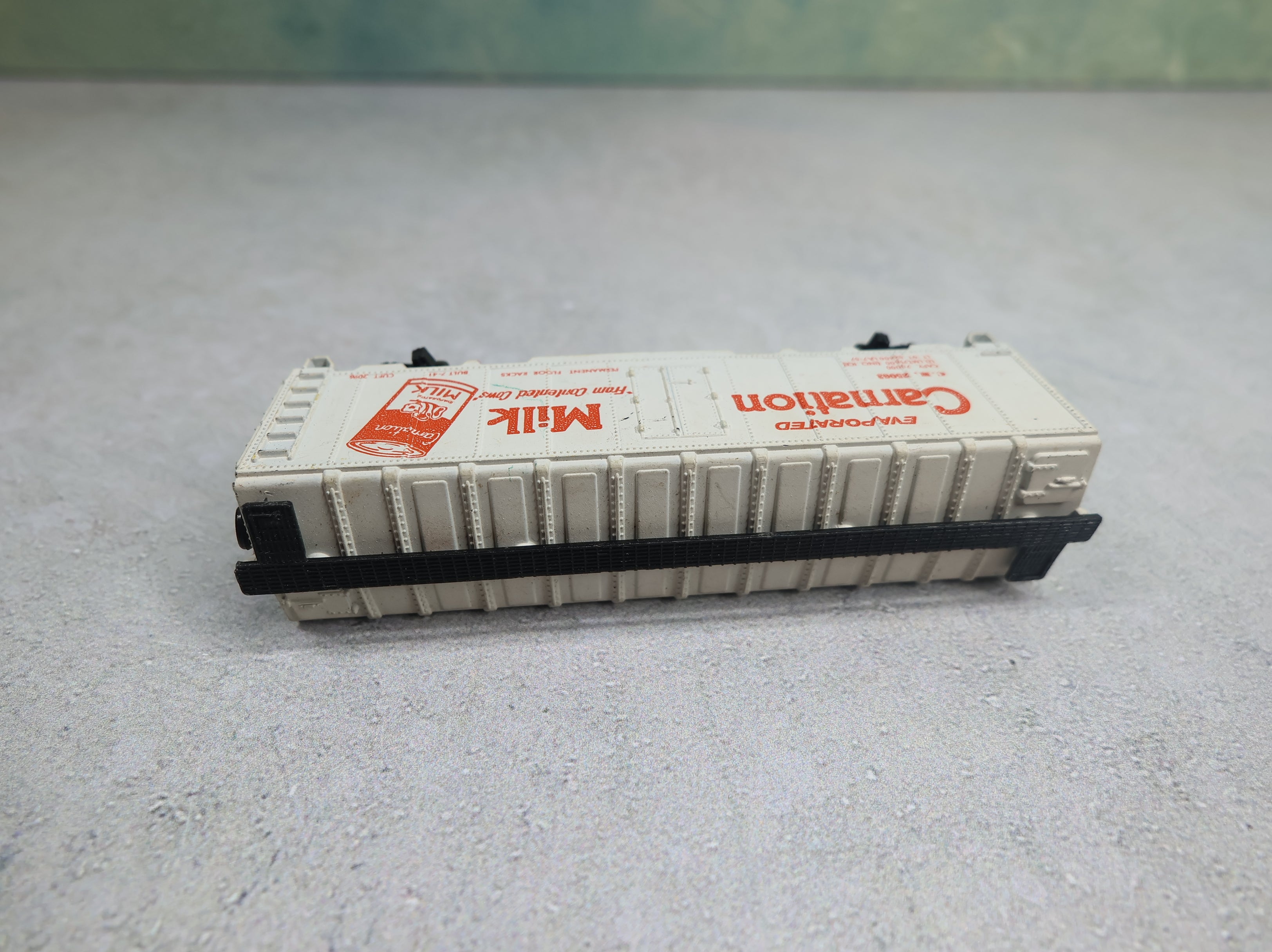 USED TRIX N Scale 40' Box Car Carnation Milk CM #25063