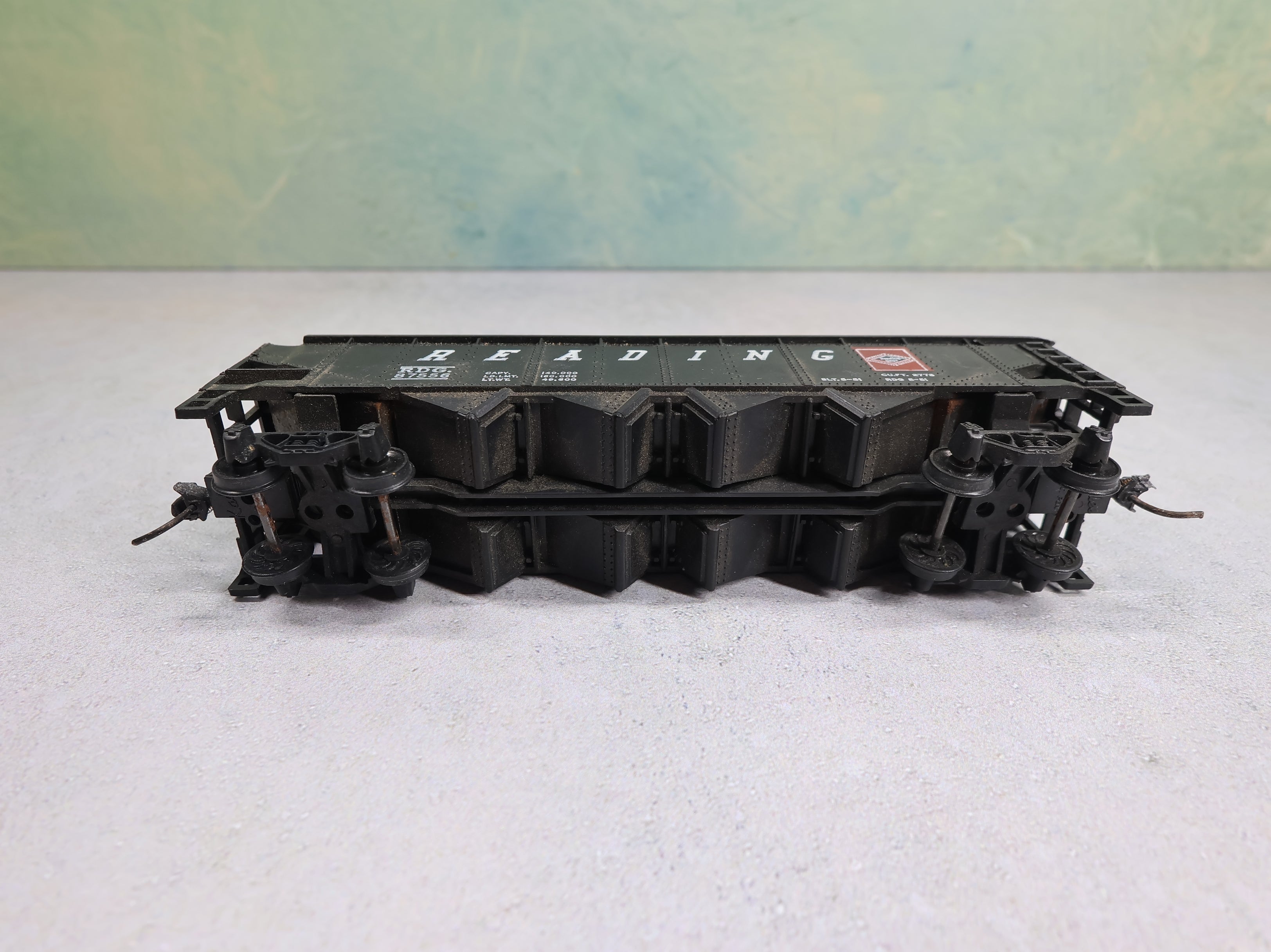 USED Tyco HO Scale 70 Ton Quad Hopper Reading RDG #87556