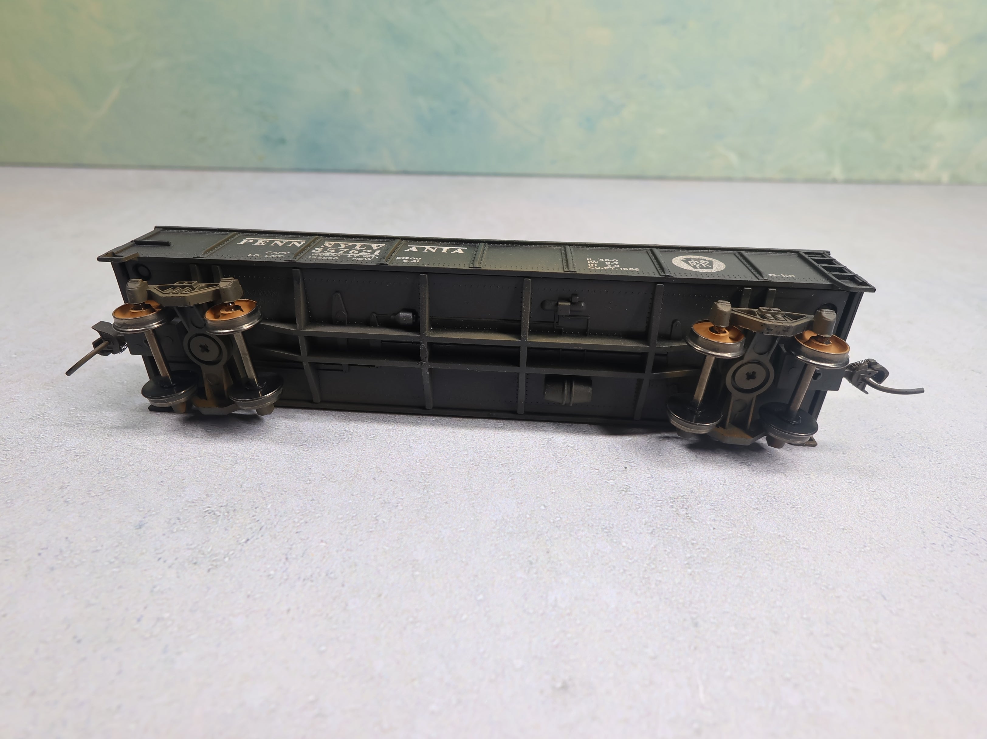 USED Bachmann HO Scale 40' Gondola Pennsylvania #357621 Lightly Weathered
