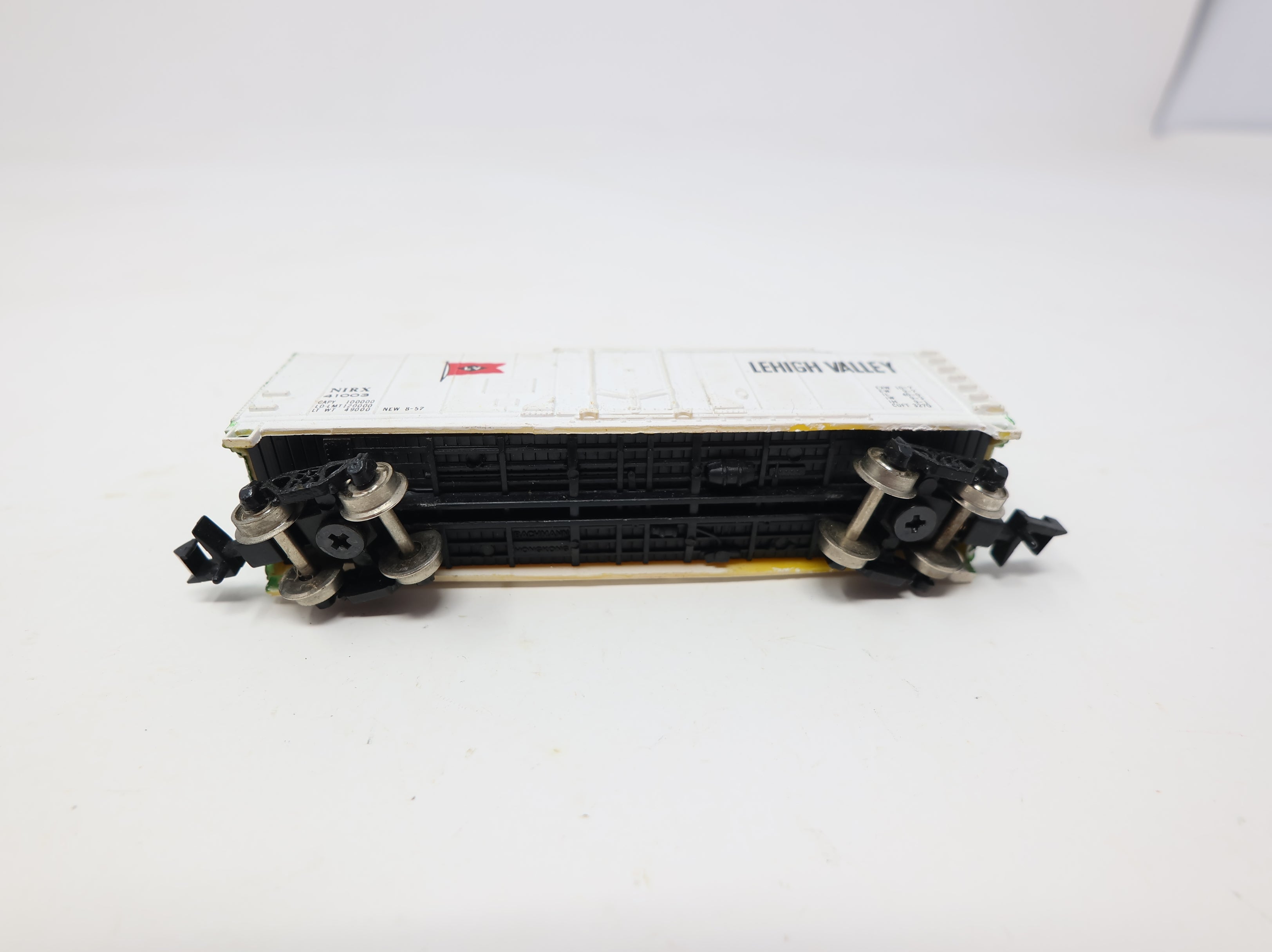 USED Bachmann N Scale Box Car Lehigh Valley NIRX #41003