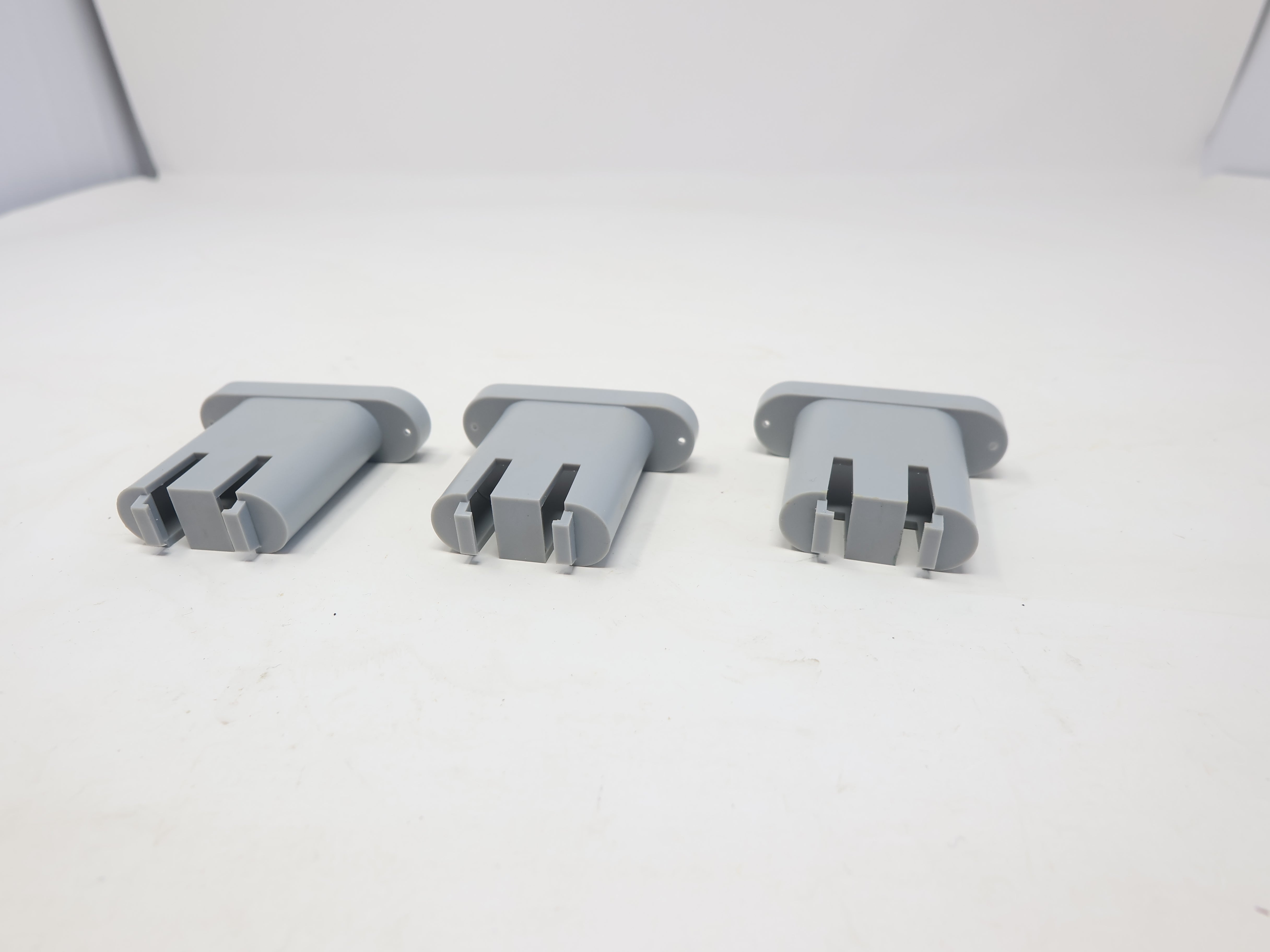 USED Atlas 2543 N Scale, 3 Piece Bridge Piers