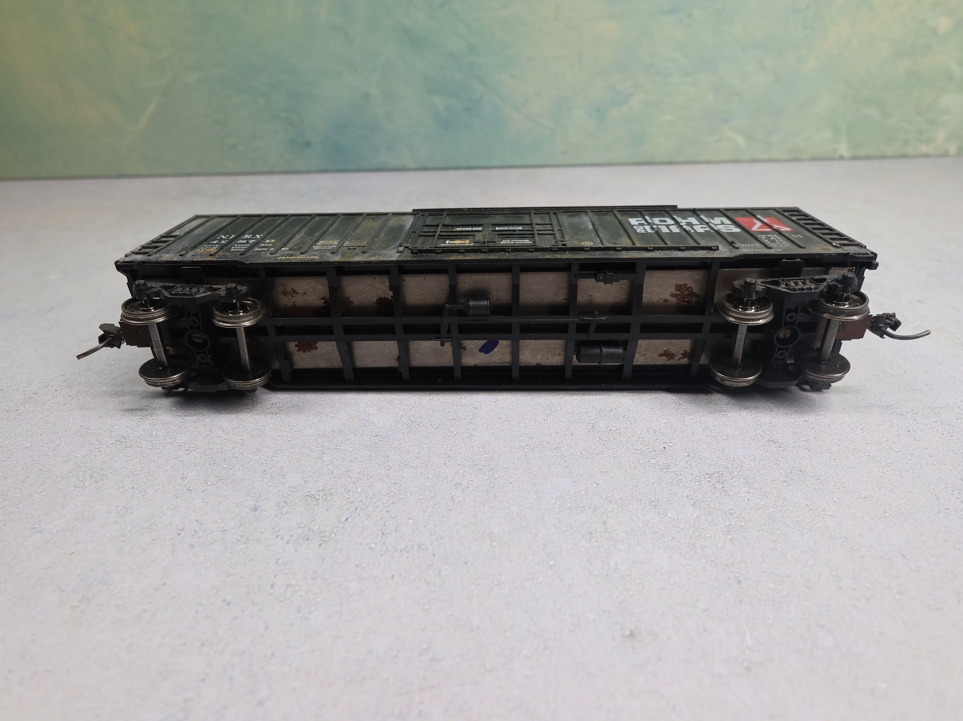 USED Athearn HO Scale 50' Box Car Rohm and Haas NIRX #42879 Weathered