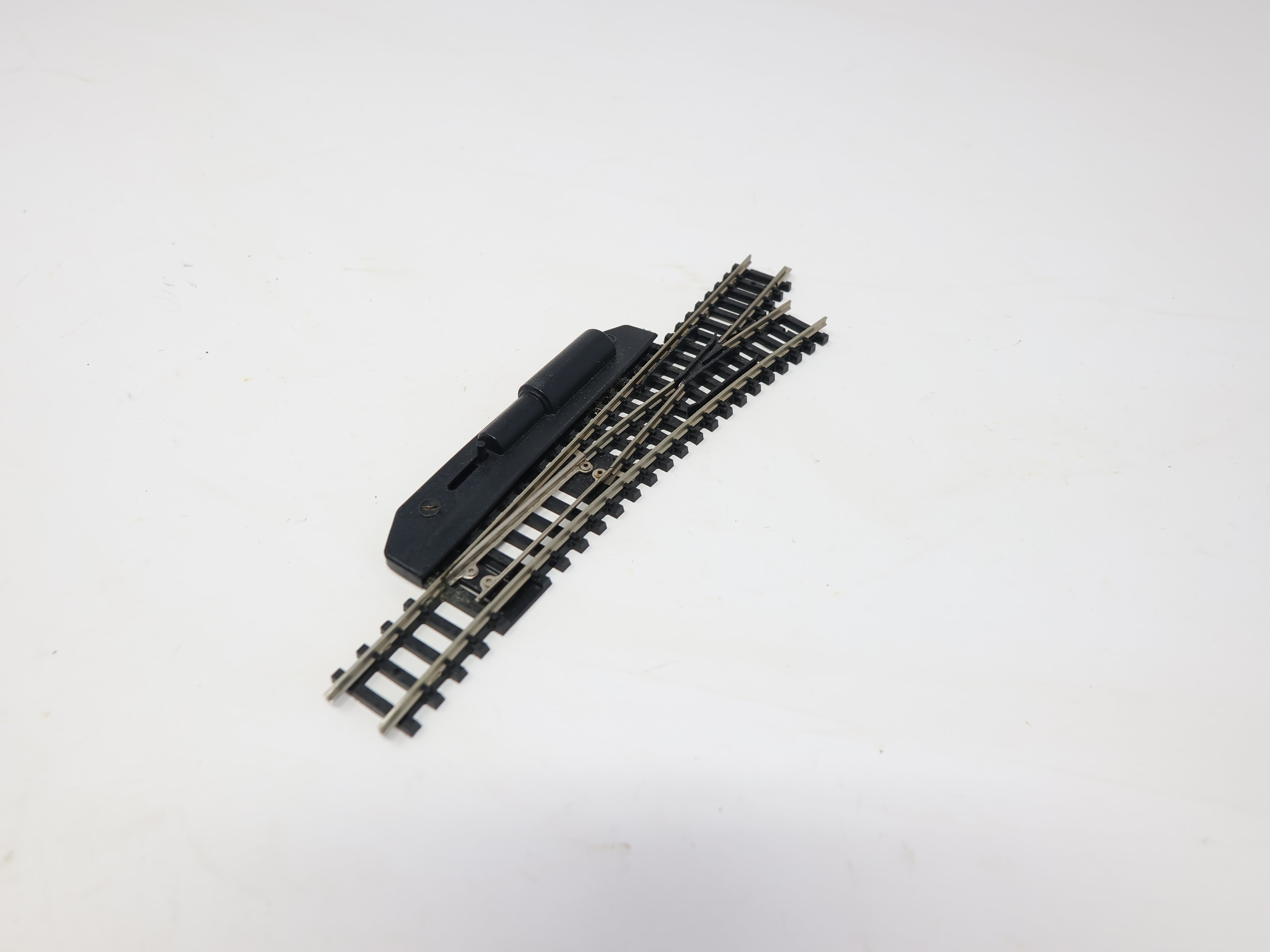USED Bachmann 7659 N Scale, Right Hand 19'' Raidus Curve Switch