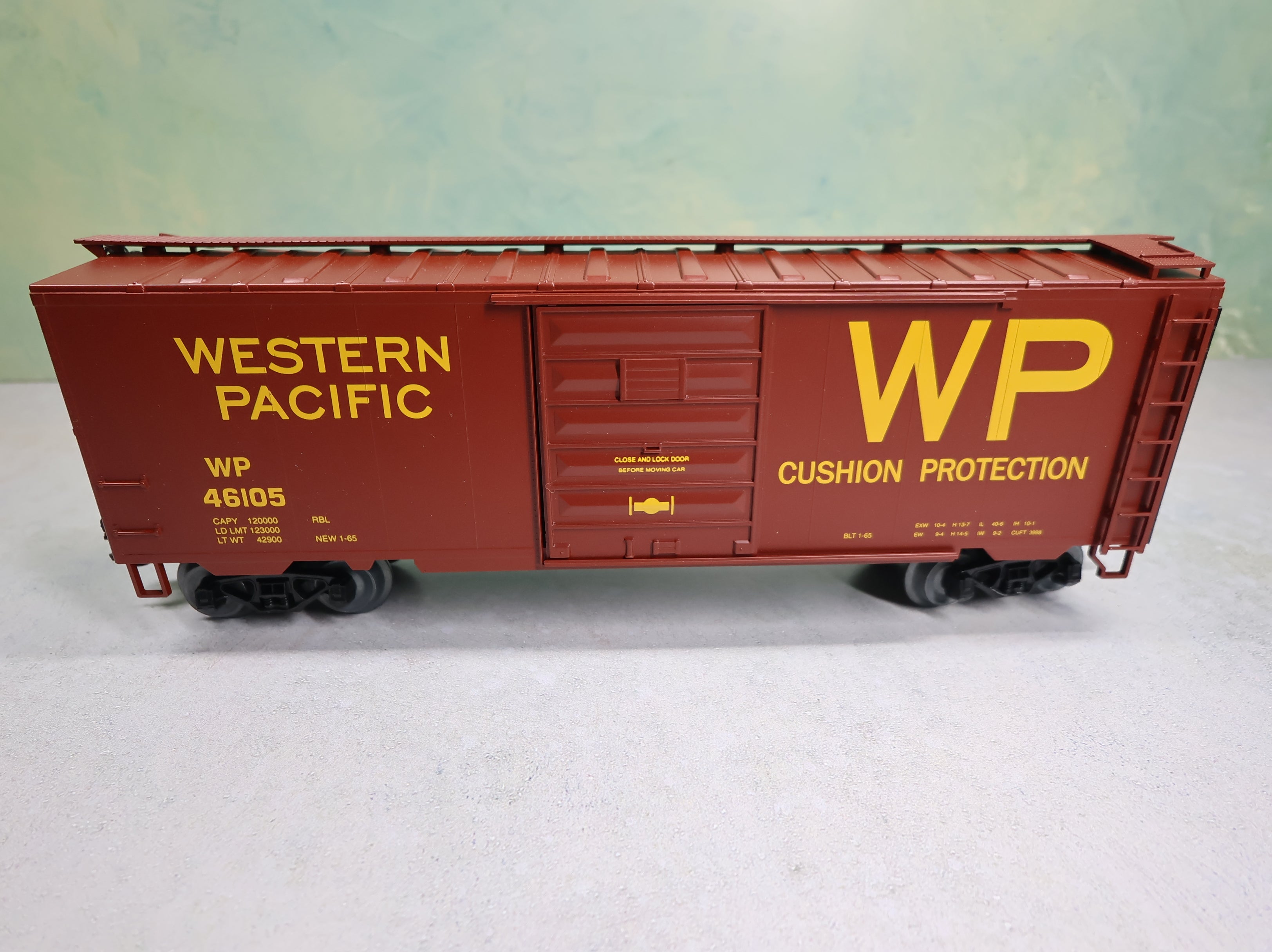 USED Weaver O 40' PS-1 Box Car Western Pacific WP #46105