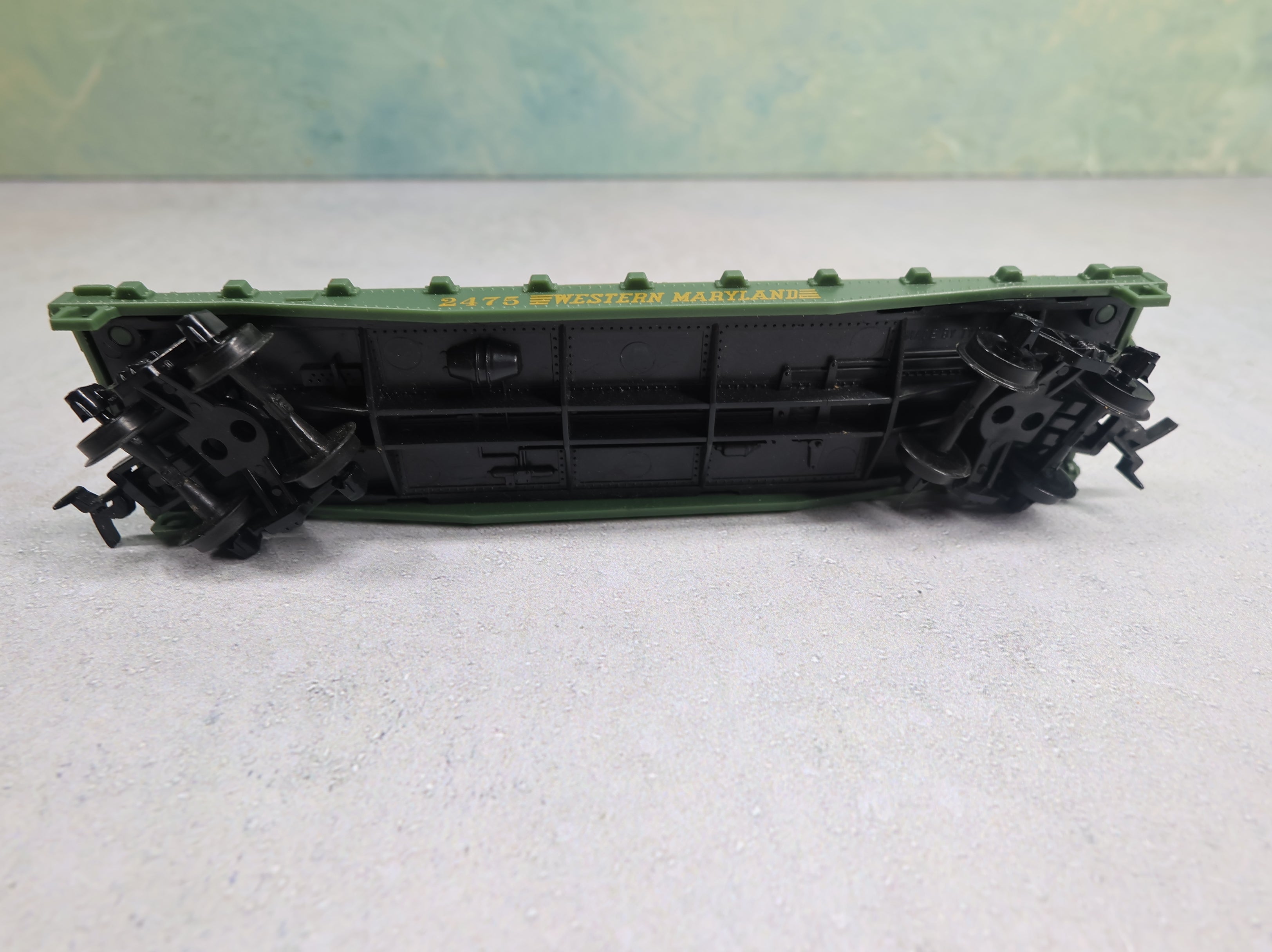 USED Tyco HO Scale Flat Car Western Maryland WM #2475