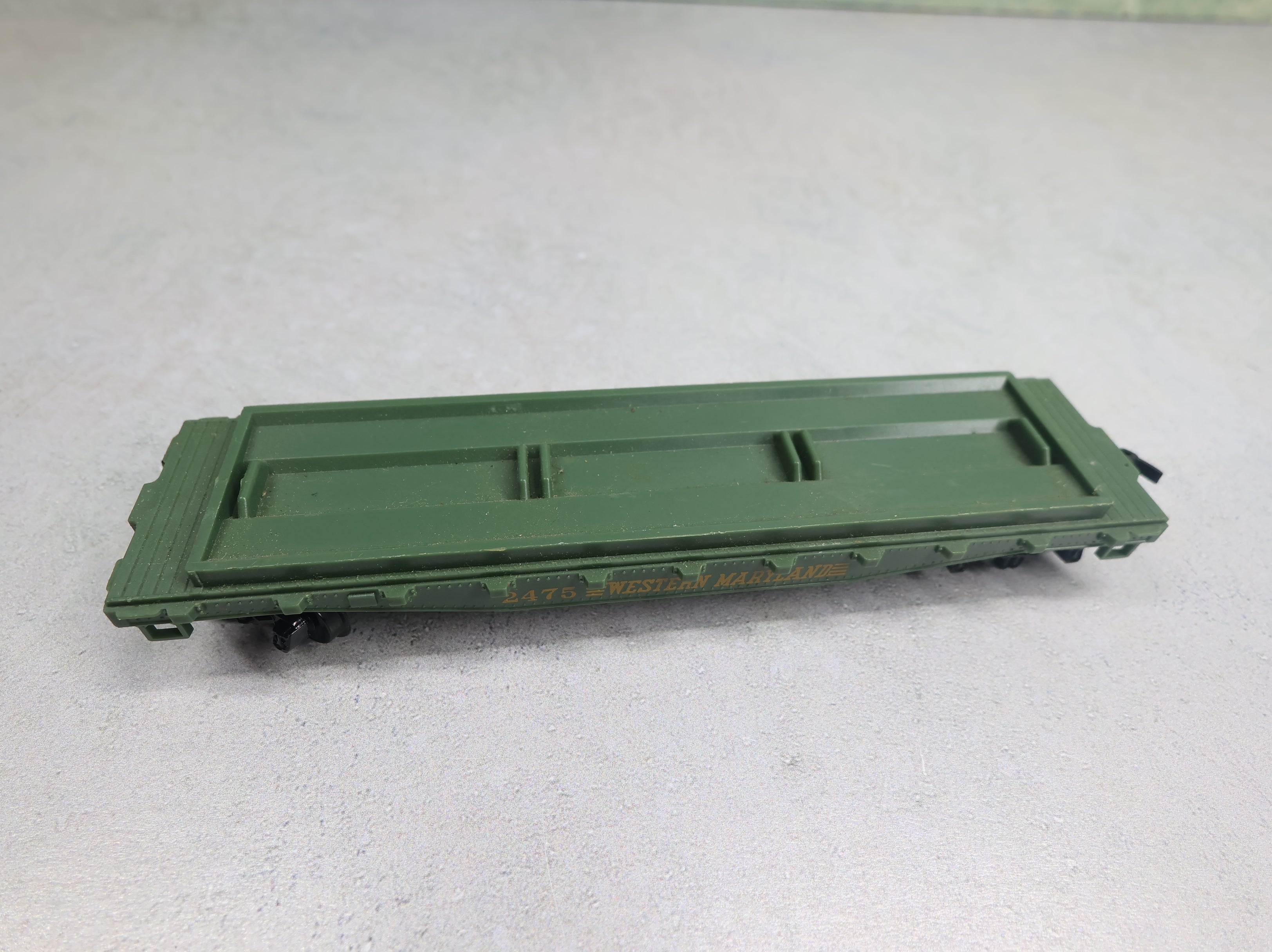 USED Tyco HO Scale Flat Car Western Maryland WM #2475