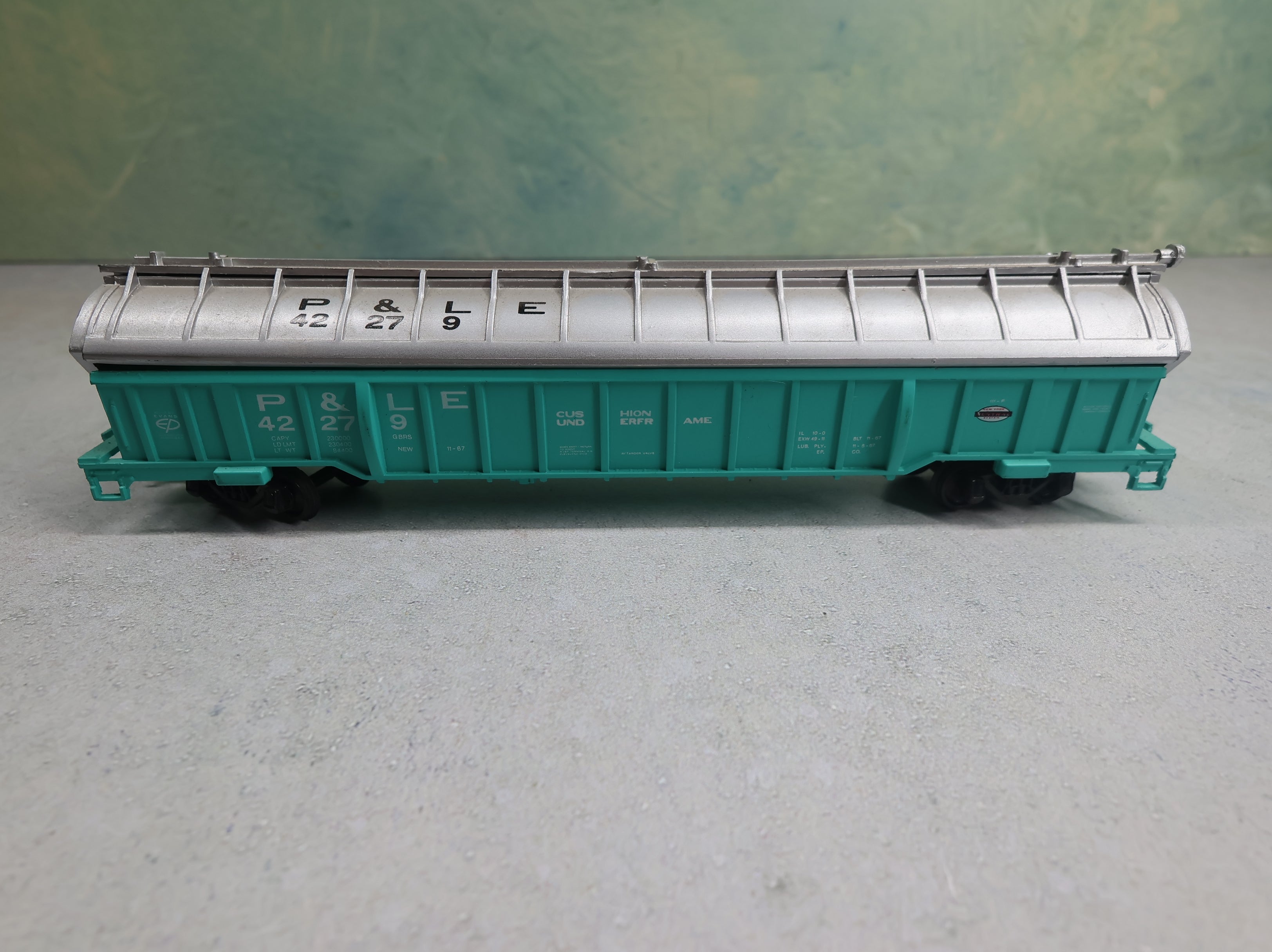 USED Bachmann HO Scale Coil Car Pittsburgh and Lake Erie P&LE #42279
