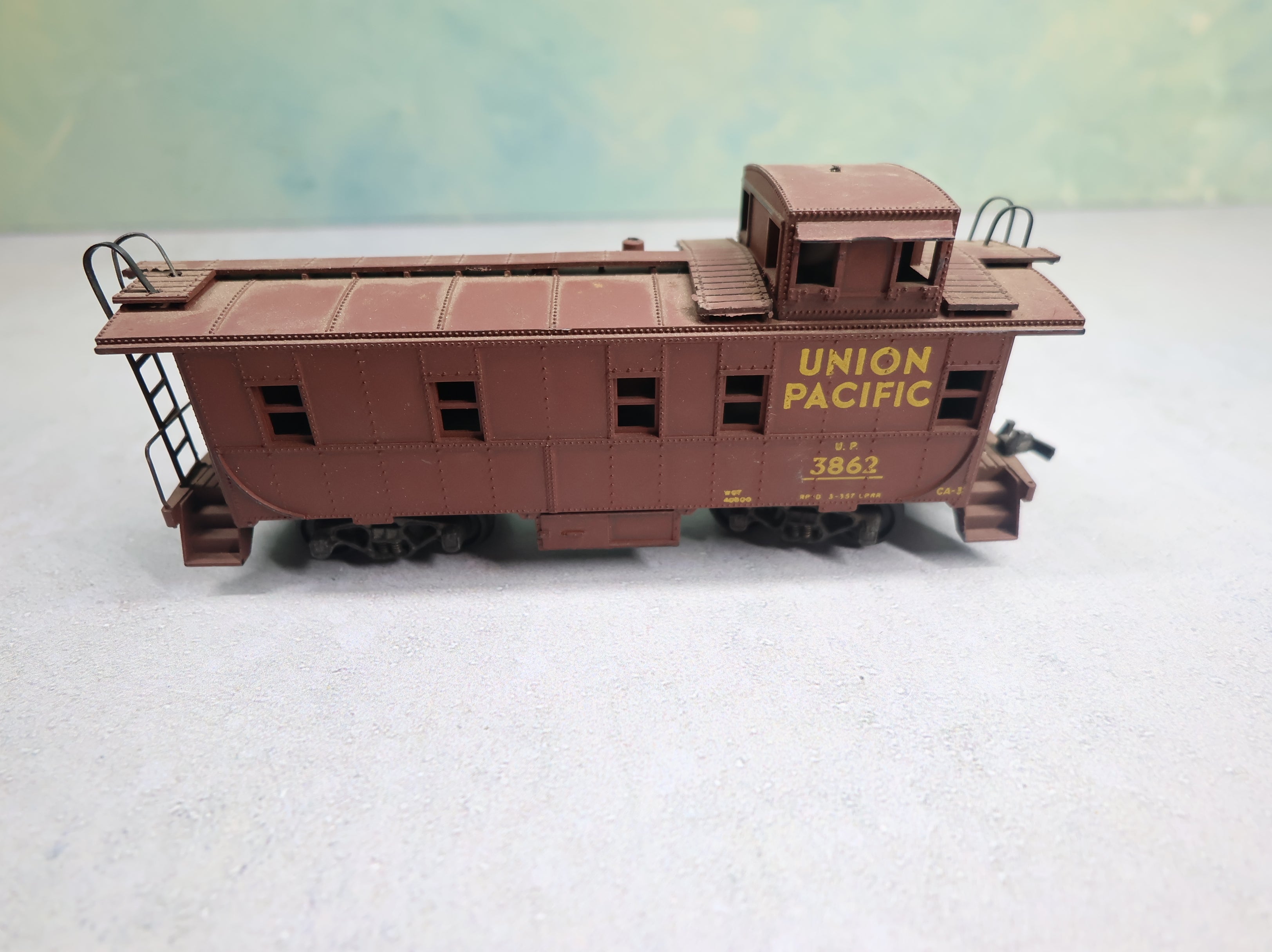 USED HO Scale Caboose Union Pacific UP #3862