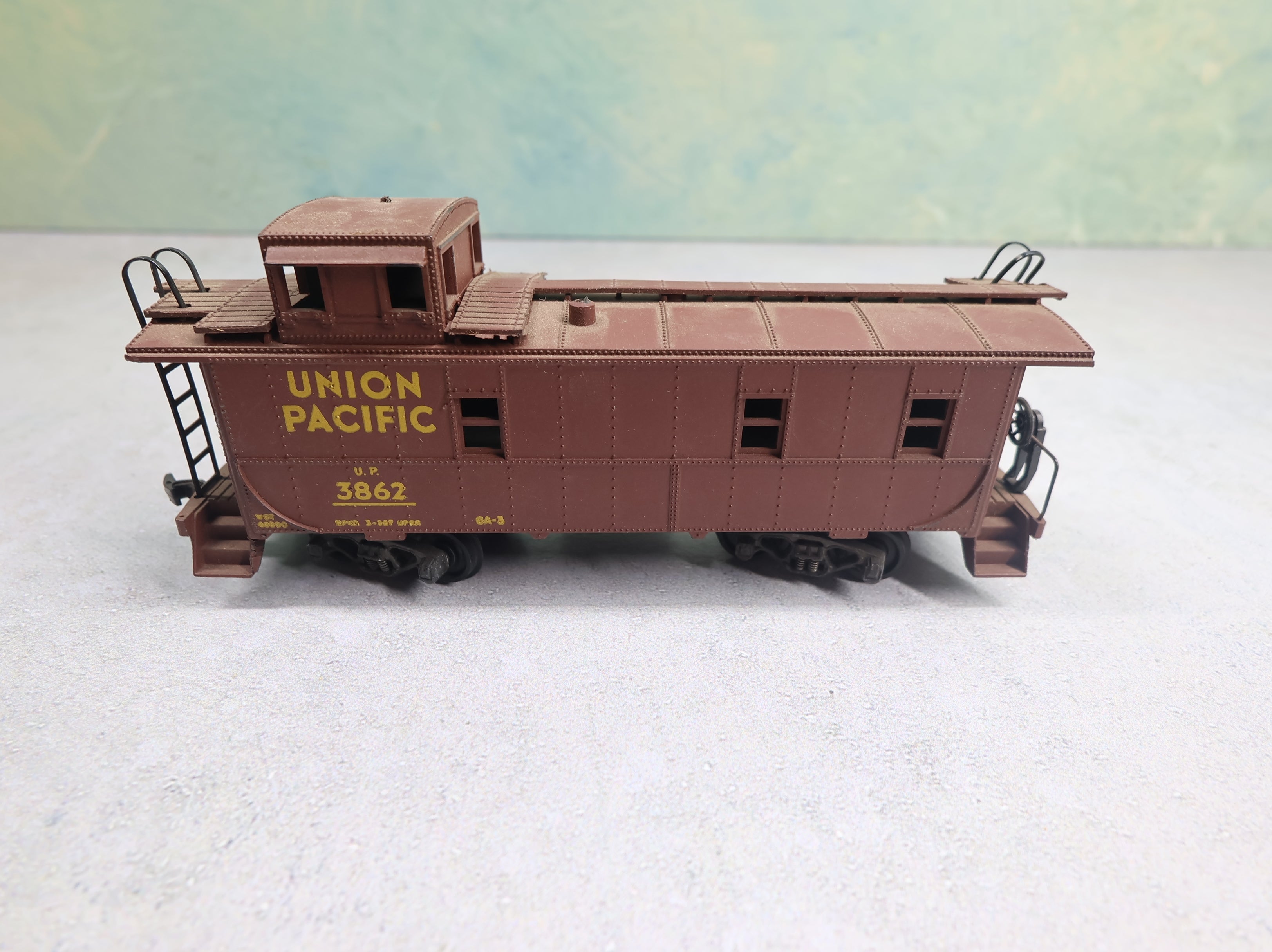 USED HO Scale Caboose Union Pacific UP #3862