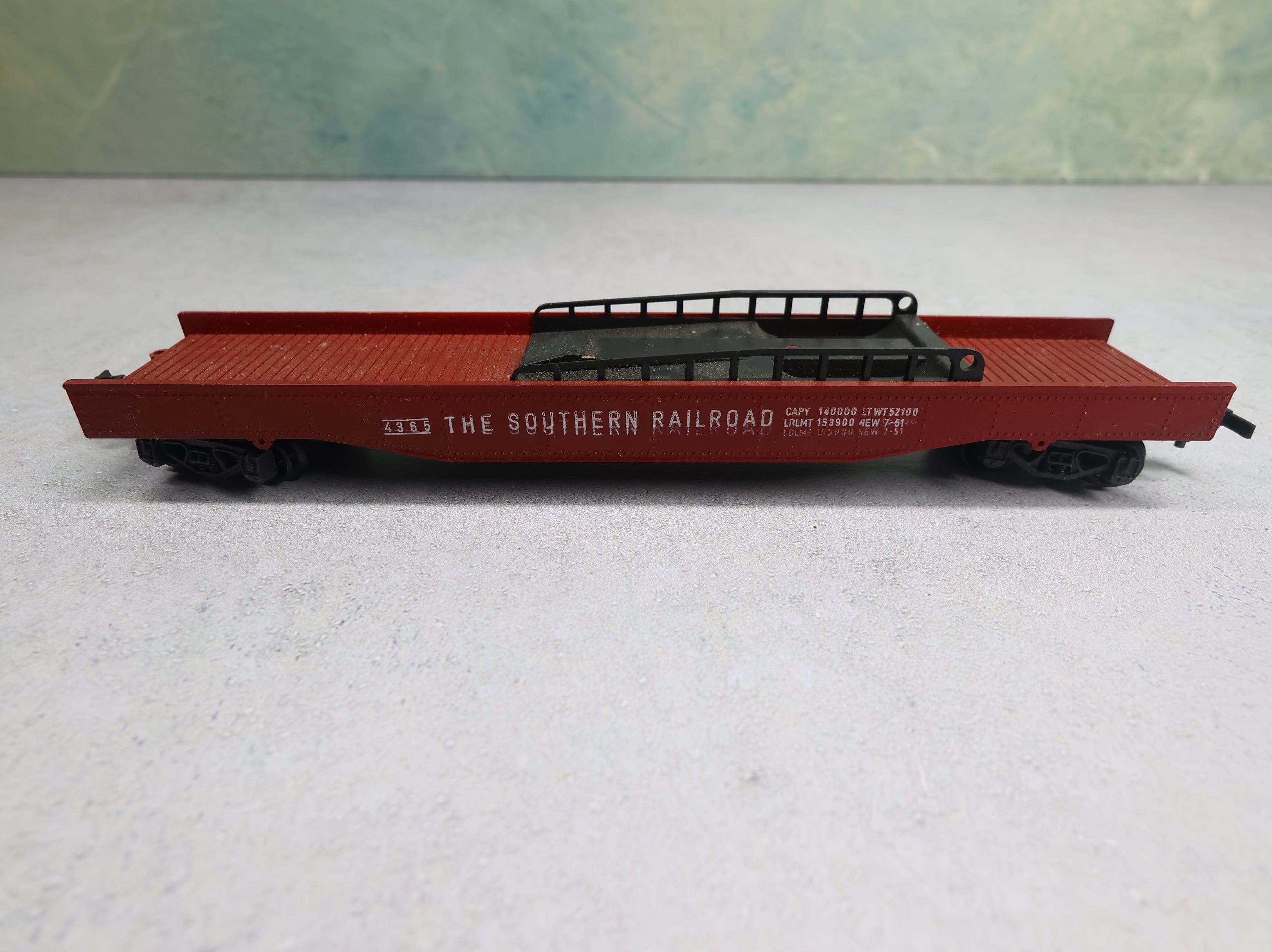 USED Lima HO Scale Flat Car Southern #4365