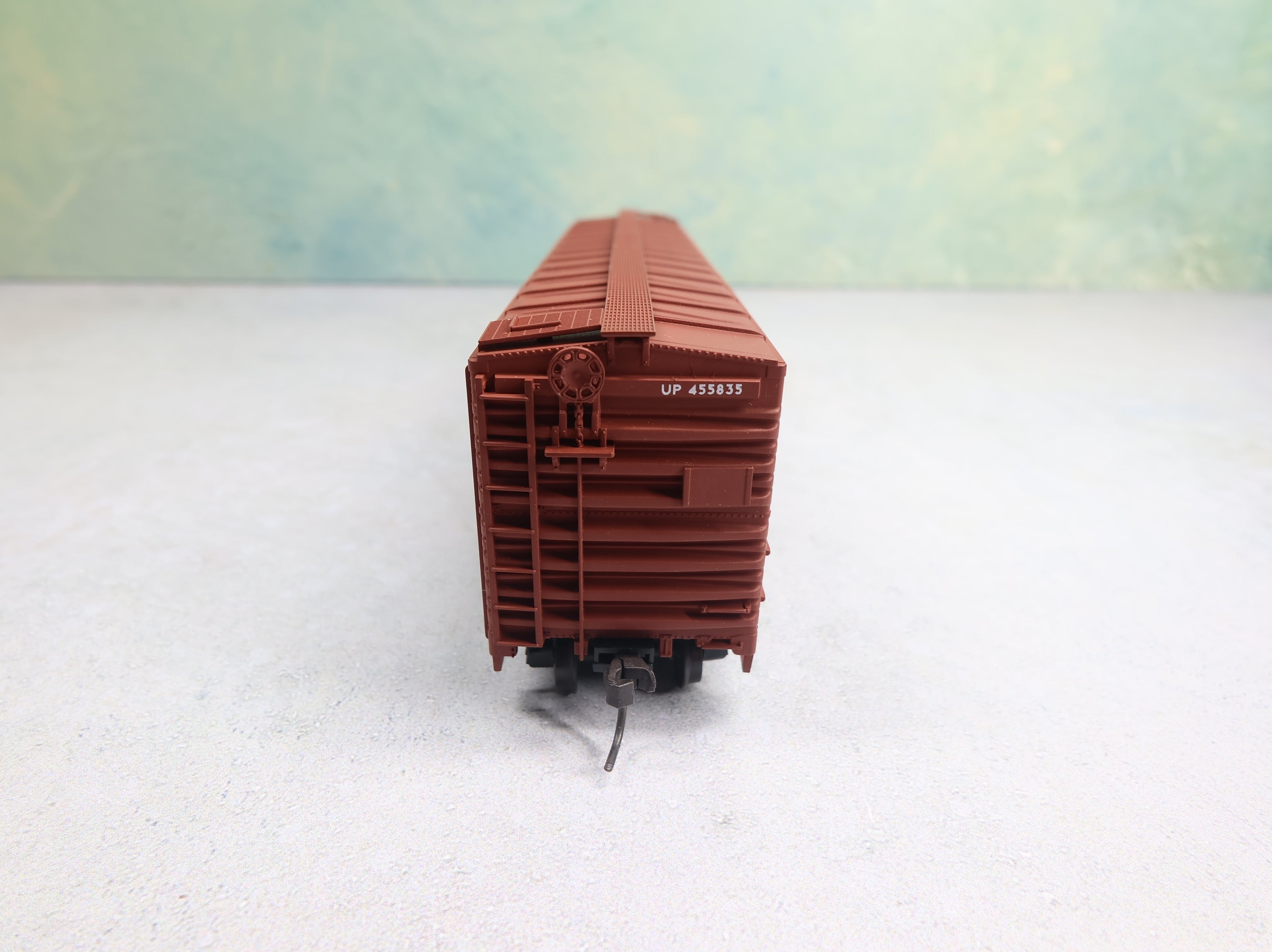 USED Accurail 5275 HO Scale 50' AAR Double Door Box Car Union Pacific UP #455835