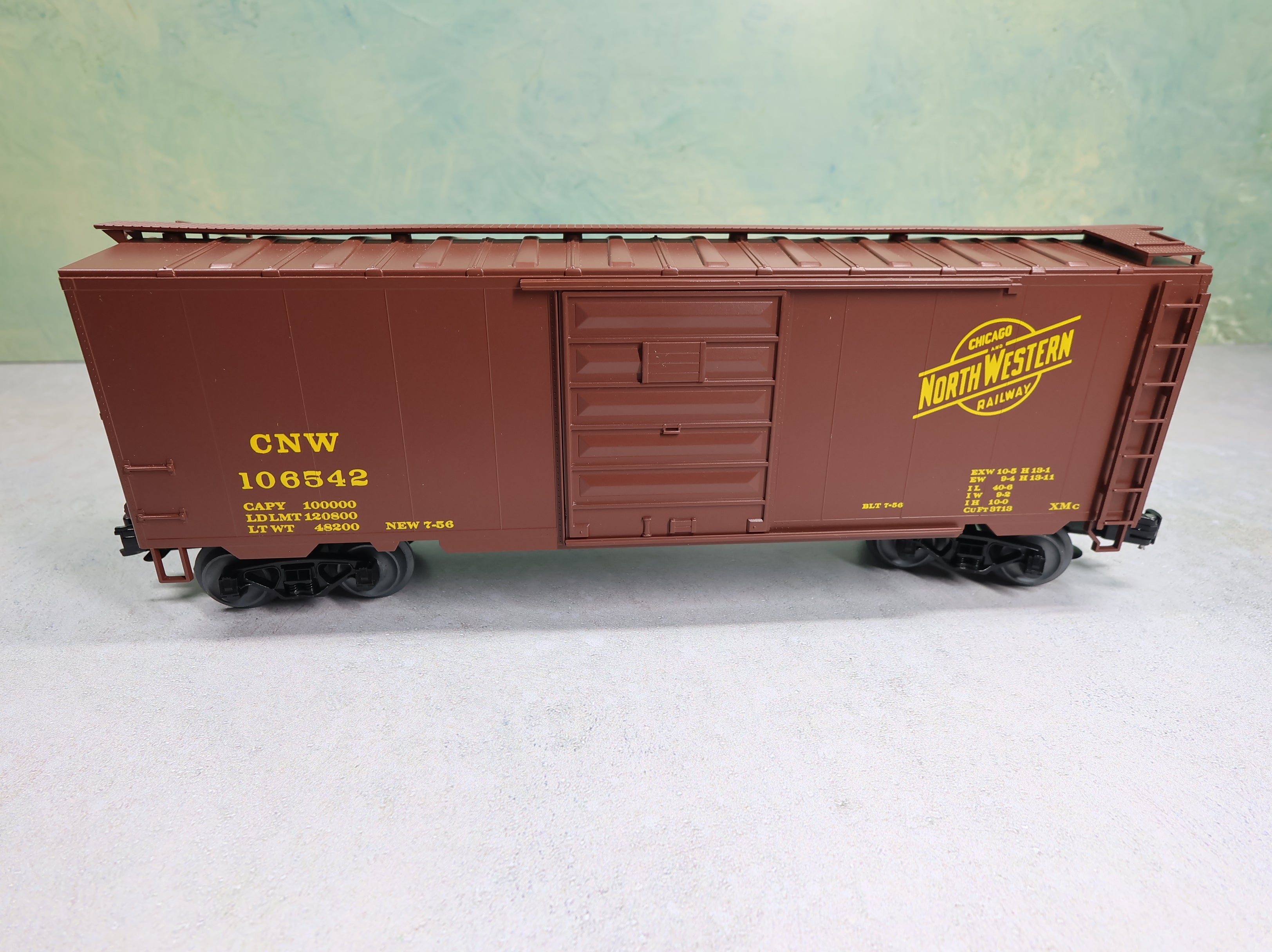 USED Weaver O 40' PS-1 Box Car Chicago & North Western CNW #106542