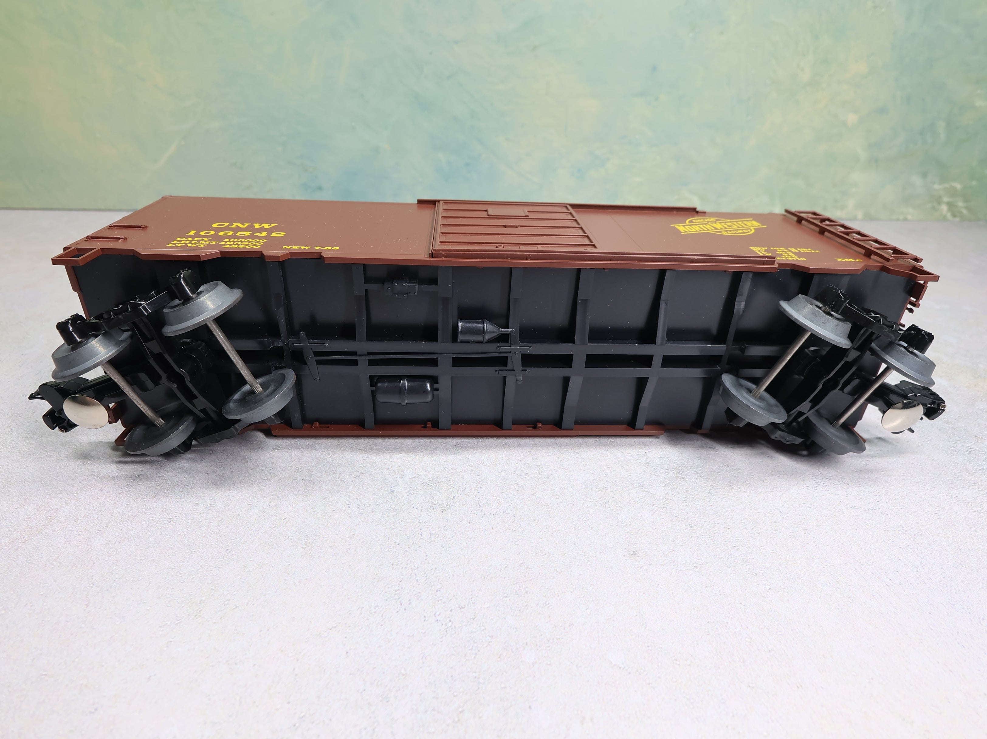 USED Weaver O 40' PS-1 Box Car Chicago & North Western CNW #106542