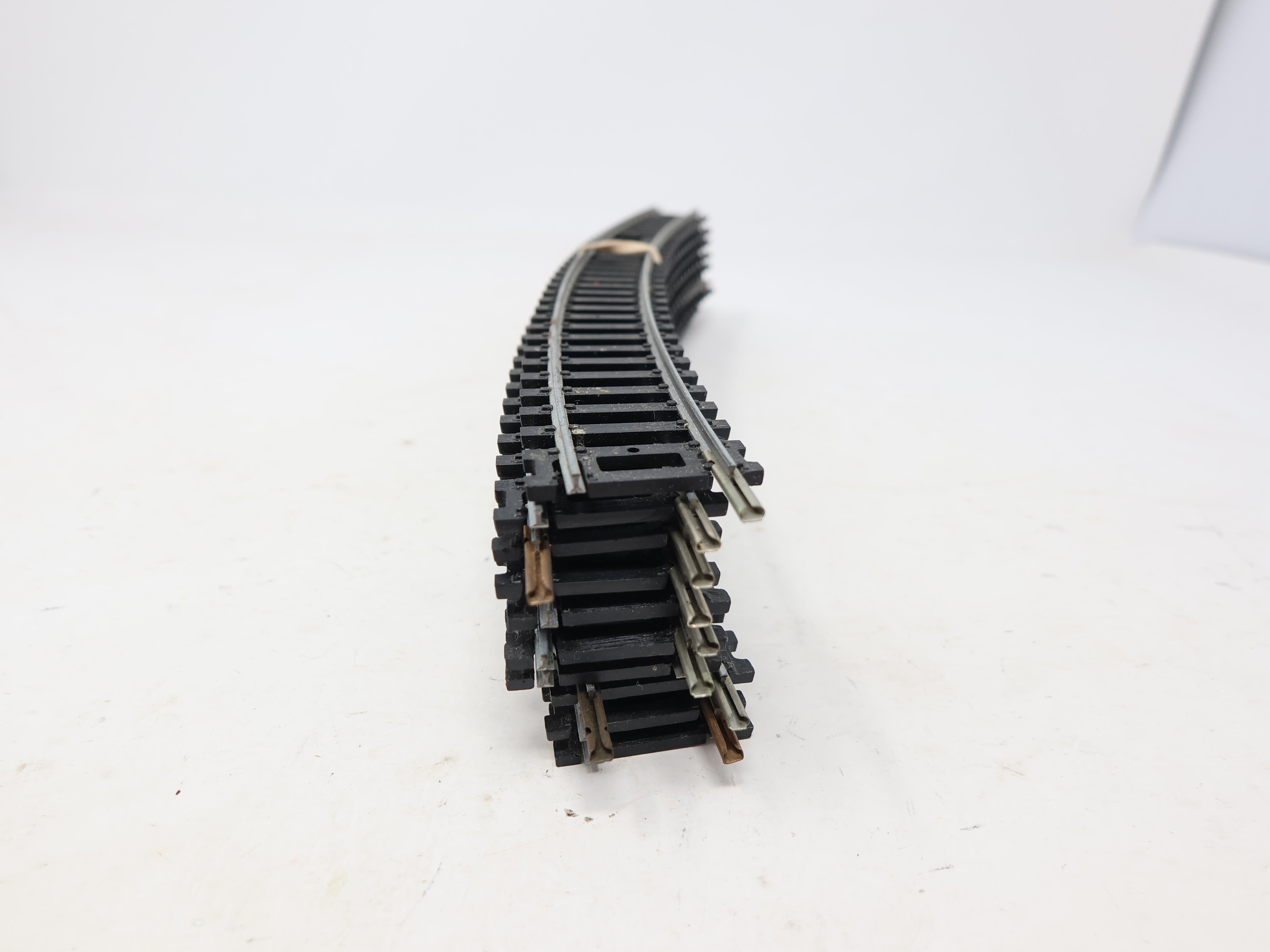 USED Bachmann HO Scale, Lot of 10 Pieces of Silver Track 18" Radius, Code 100