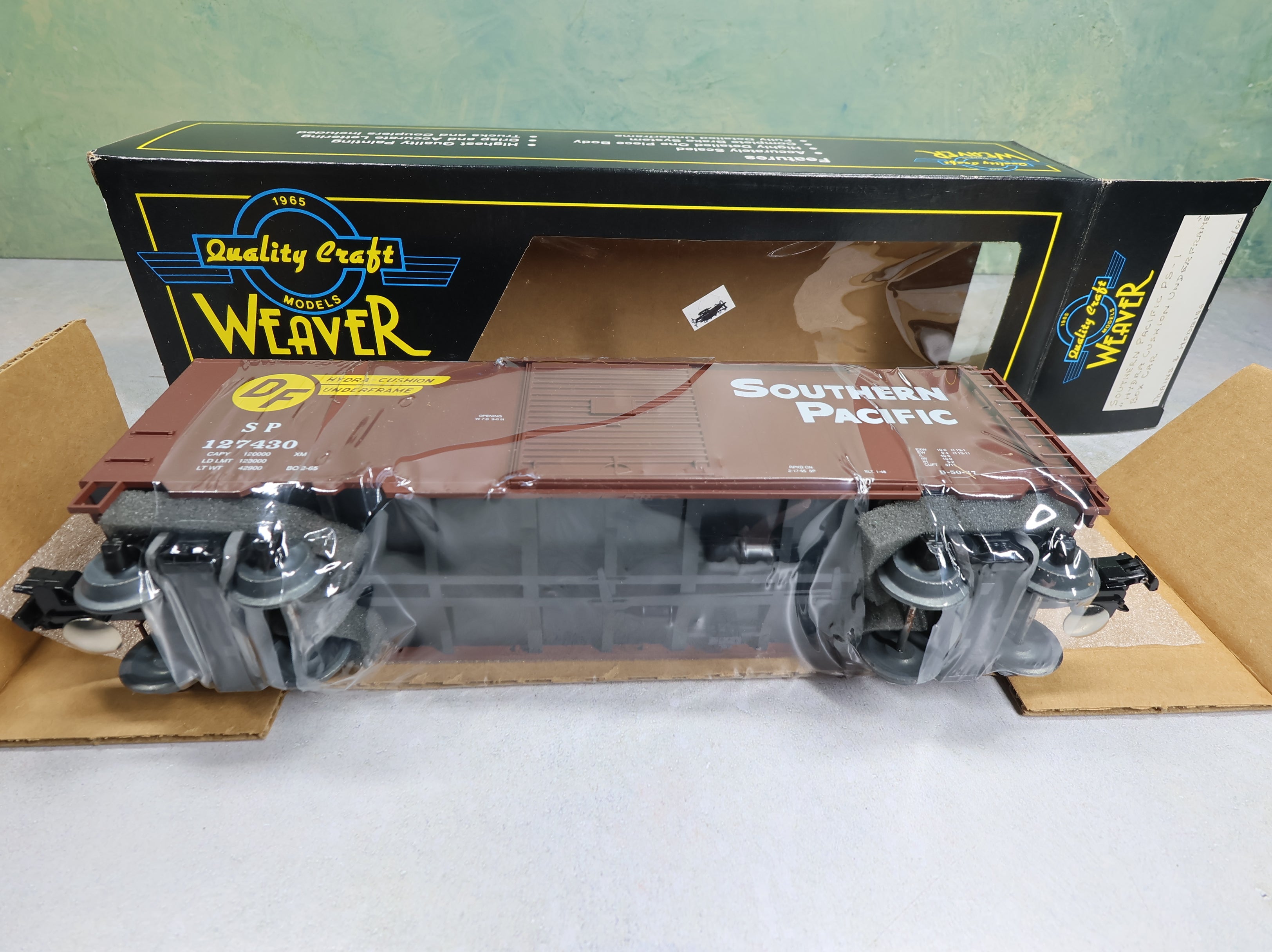 USED Weaver O 40' PS-1 Box Car Southern Pacific SP #127430 Sealed