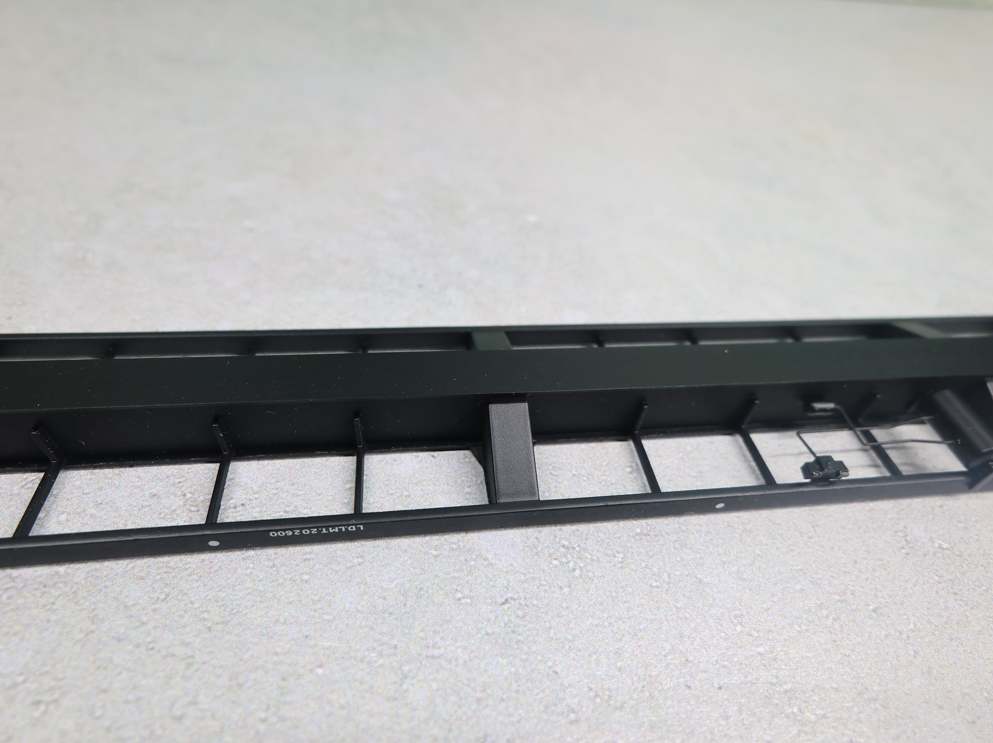USED Atlas Trainman Plus HO Scale 85' Trash Container Flat Car JTSX #400150