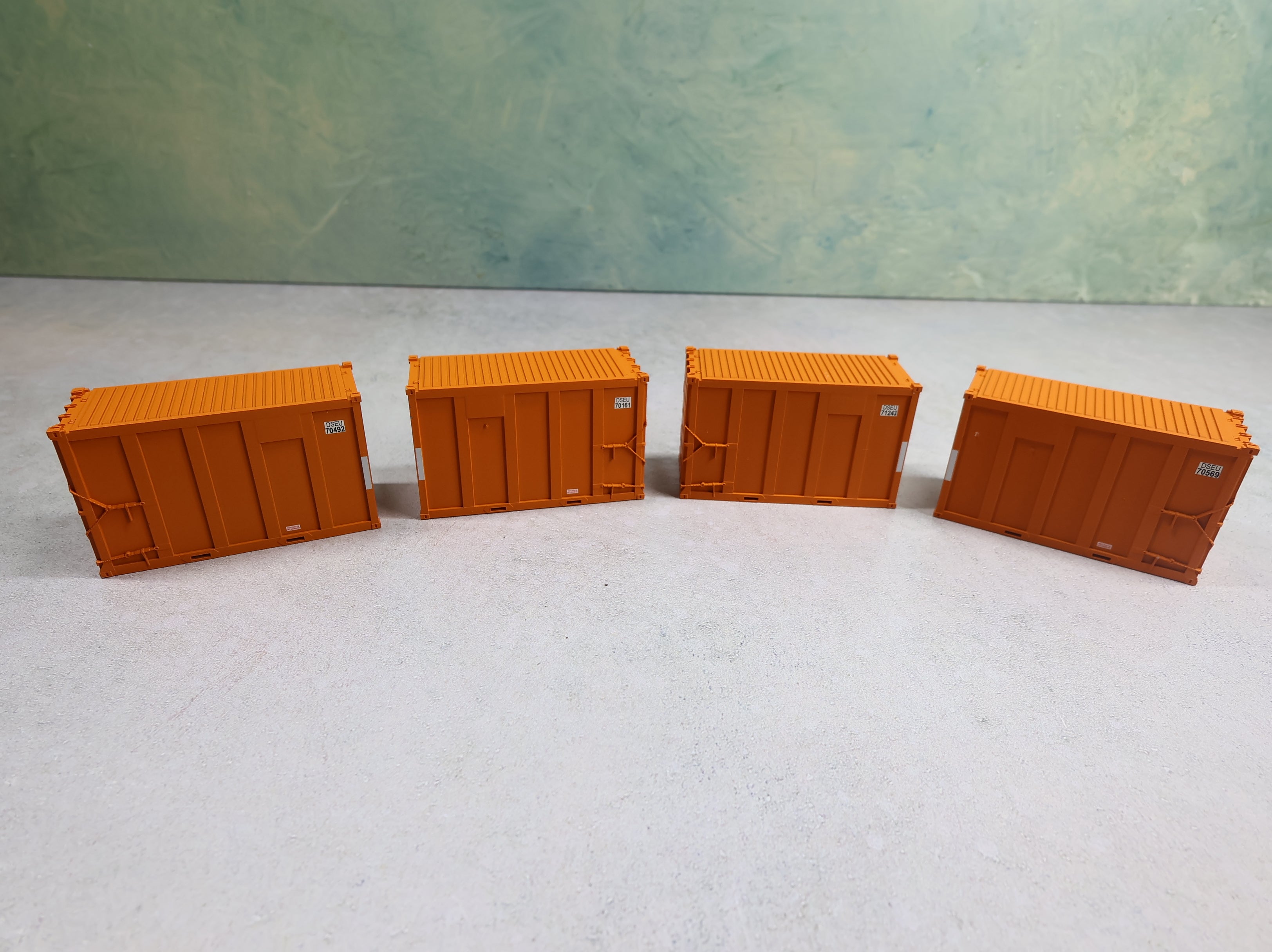 USED Atlas HO Scale 20' High-Cube Trash Container East Carbon Development DSEU (4 pcs)