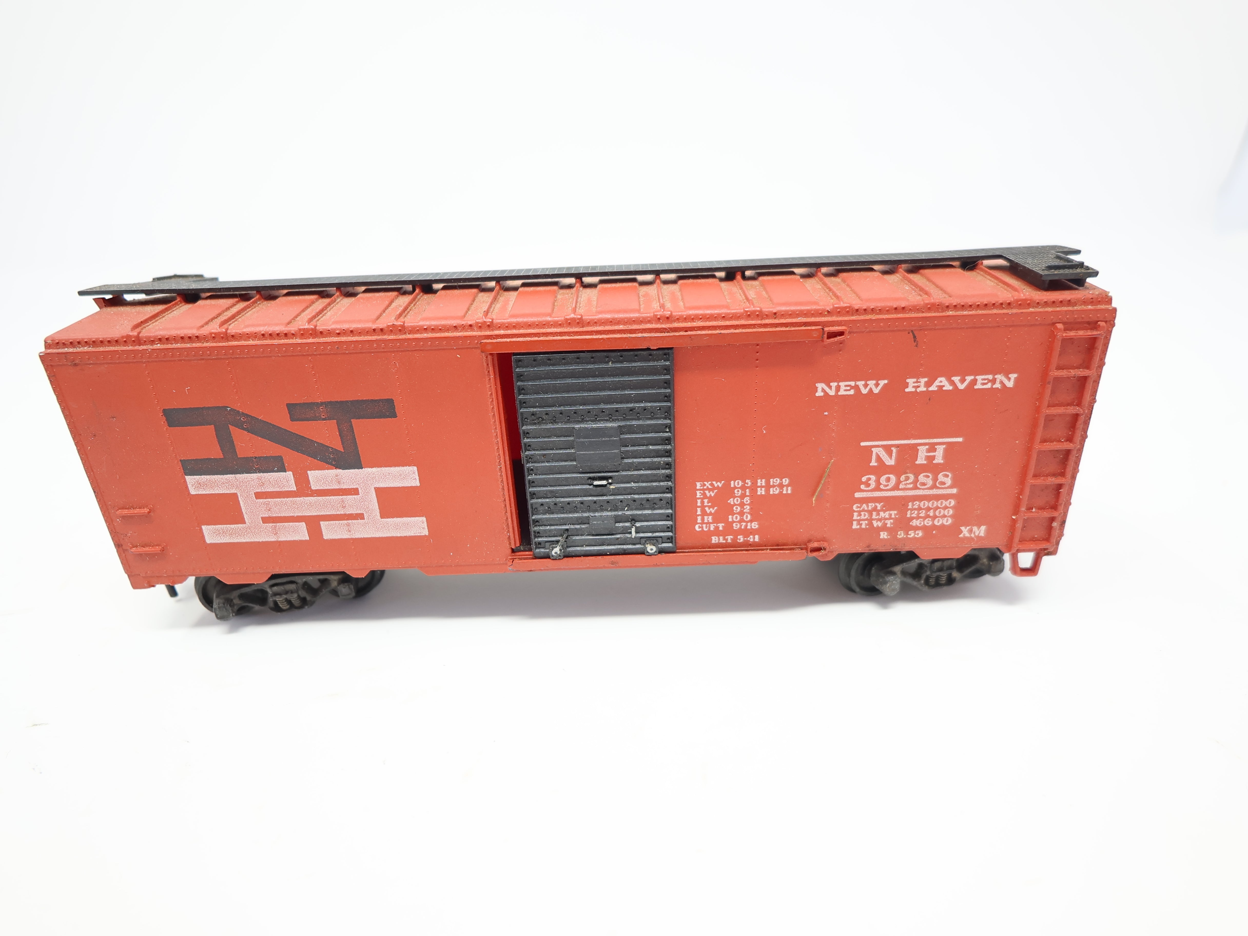 USED Athearn HO Scale, 40' Stock Car, New Haven NH #39288
