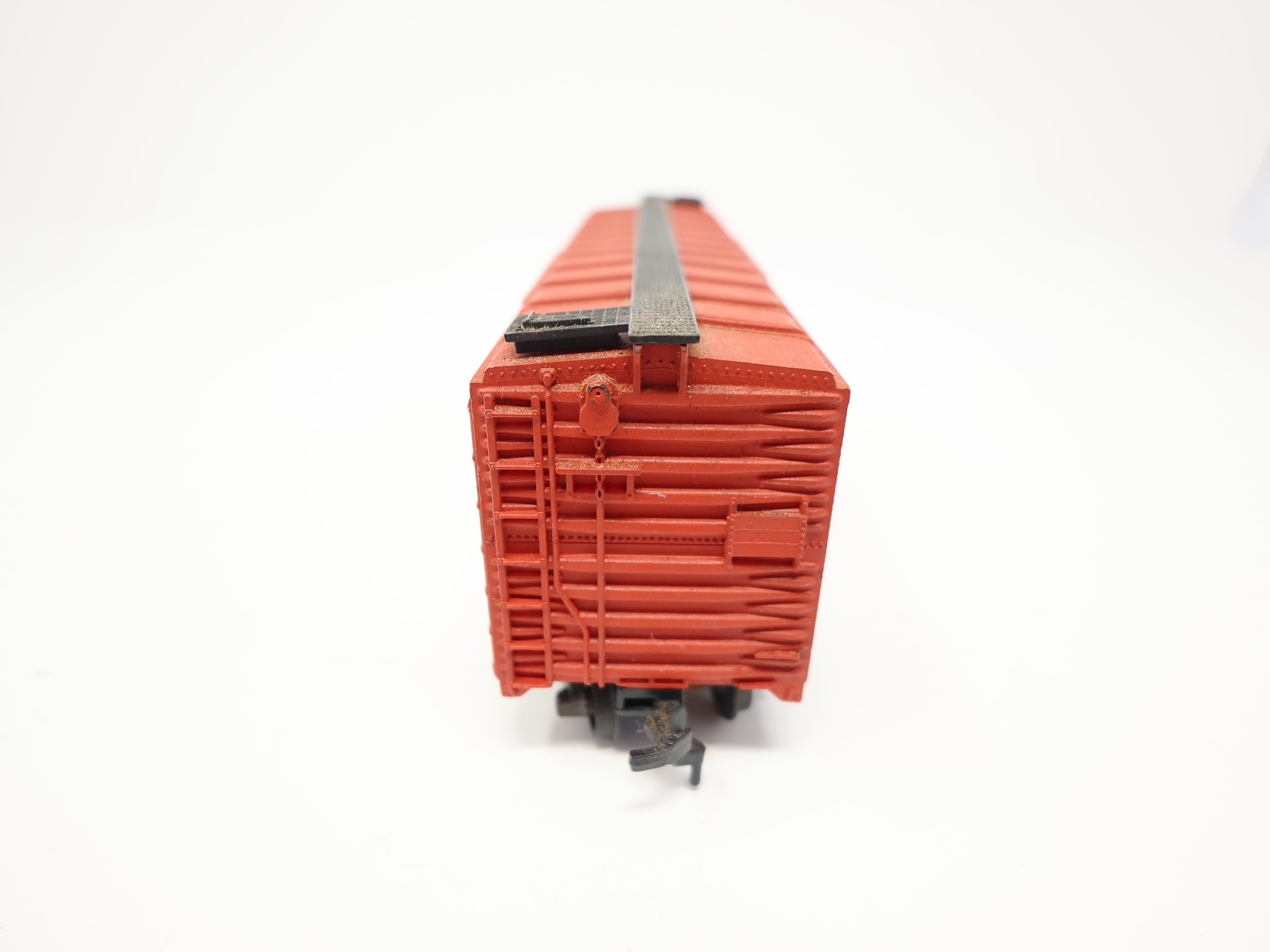 USED Athearn HO Scale, 40' Stock Car, New Haven NH #39288