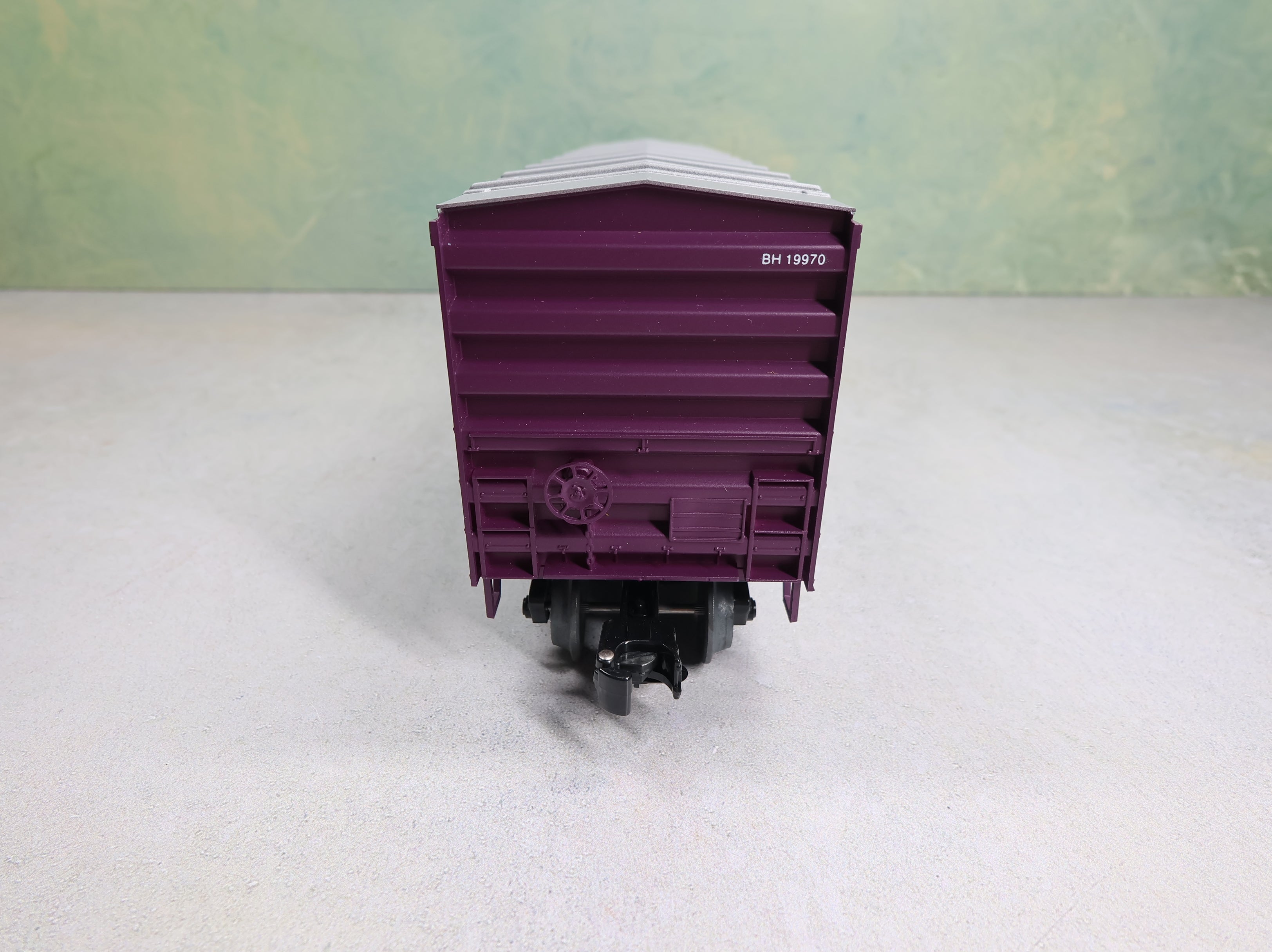 USED Weaver O 50' Ribbed-Side Box Car Bath & Hammondsport BH #19970 Champagne Trail