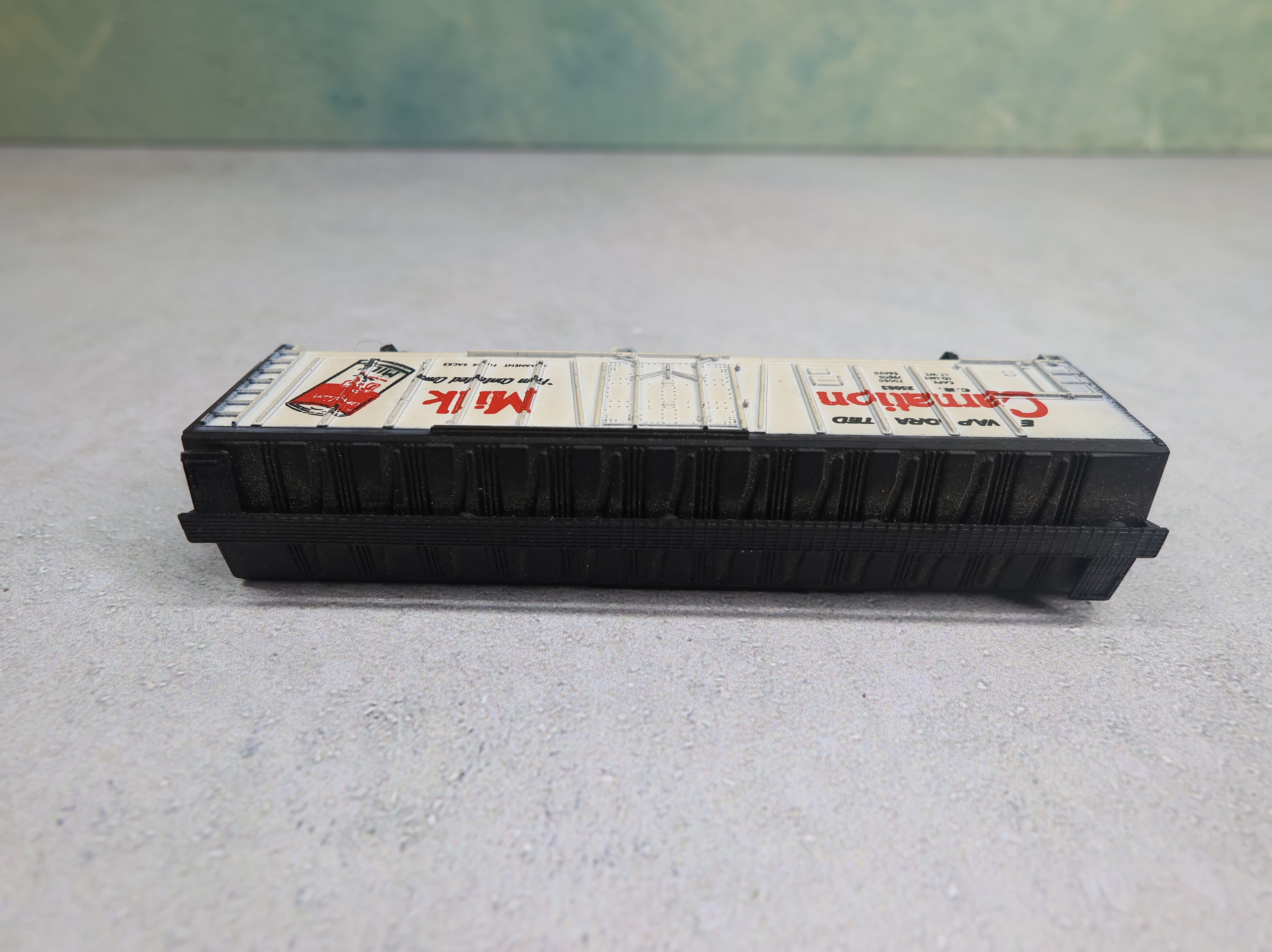 USED AHM N Scale 50' Box Car Carnation Milk CM #25063