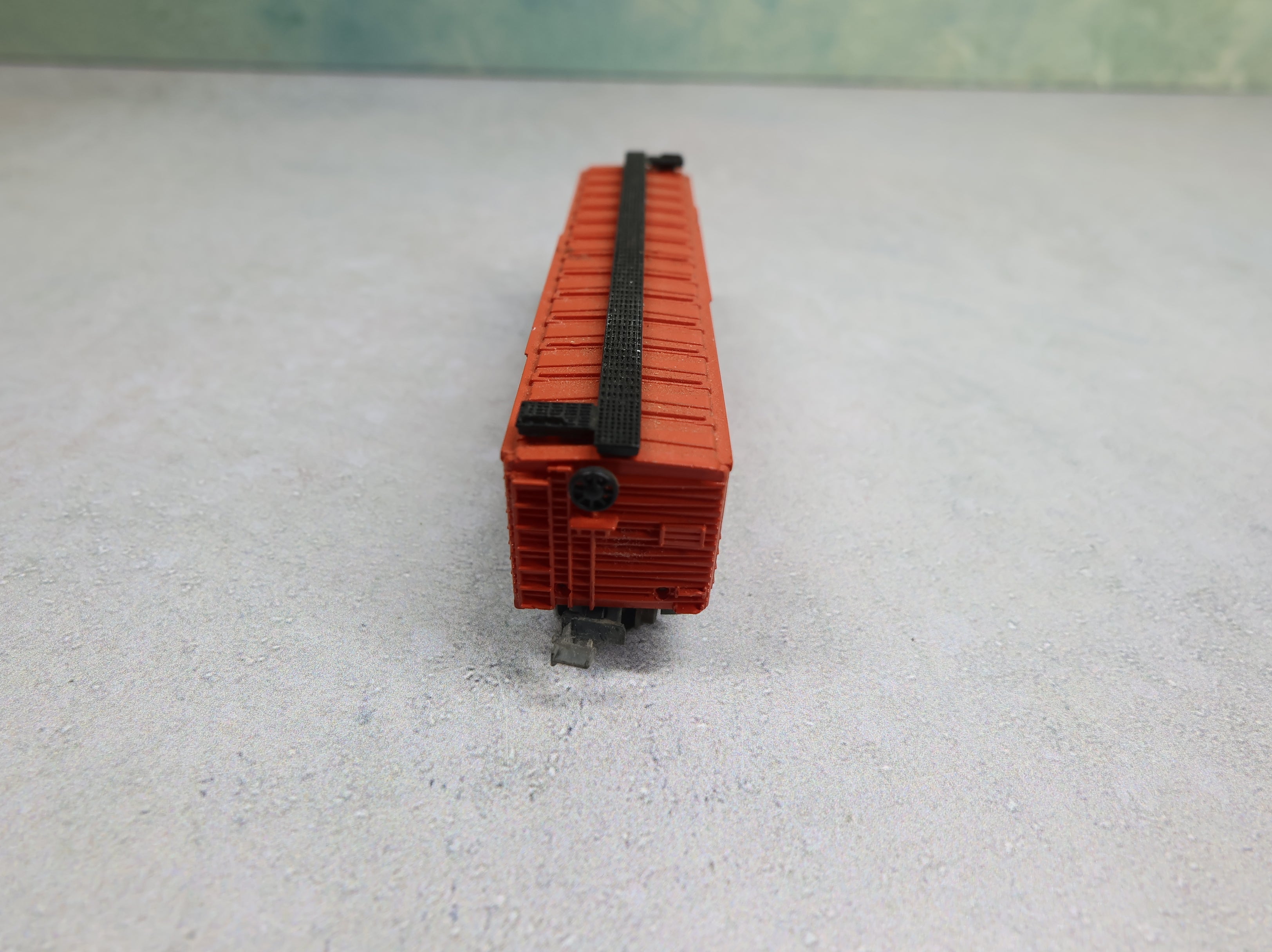 USED LIMA N Scale 46' Box Car Illinois Central IC #11143