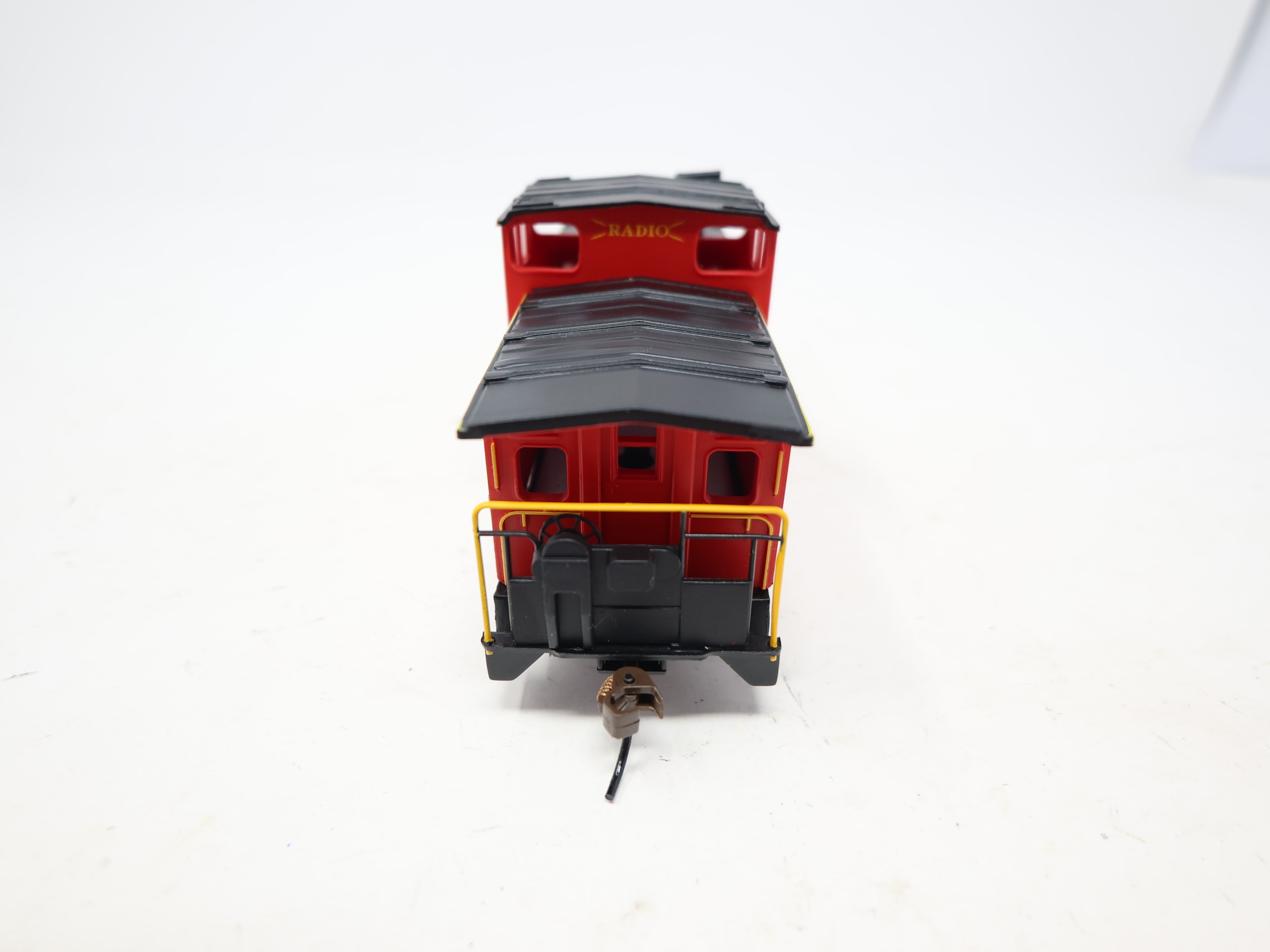 USED Bachmann 17708 HO Scale, 36' Wide Vision Caboose, Delaware and Hudson D&H #35719