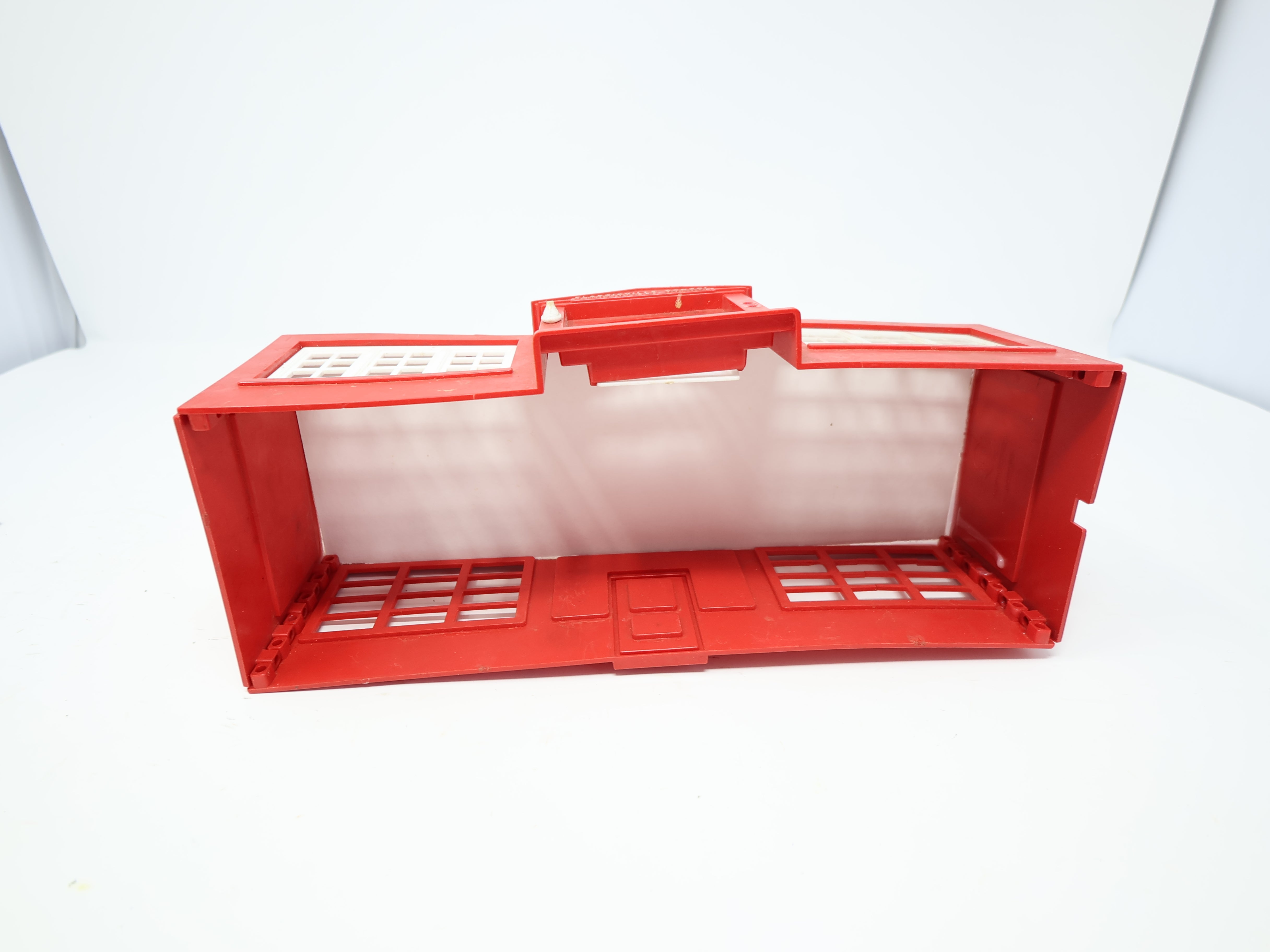 USED Bachmann Plasticville O, Red School w/ Modified Roof