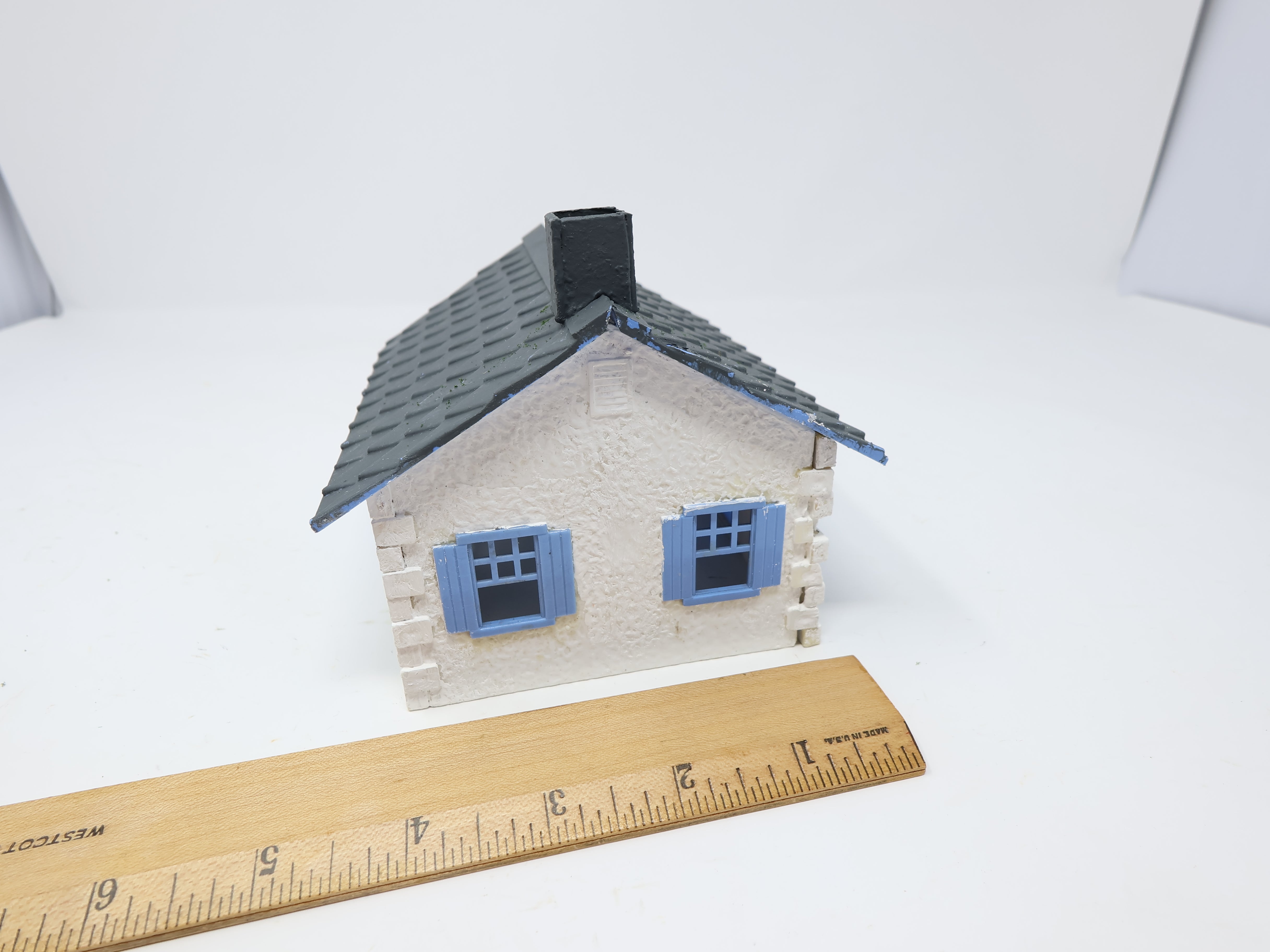 USED O, Little White House w/ Gray Roof and Blue Windows