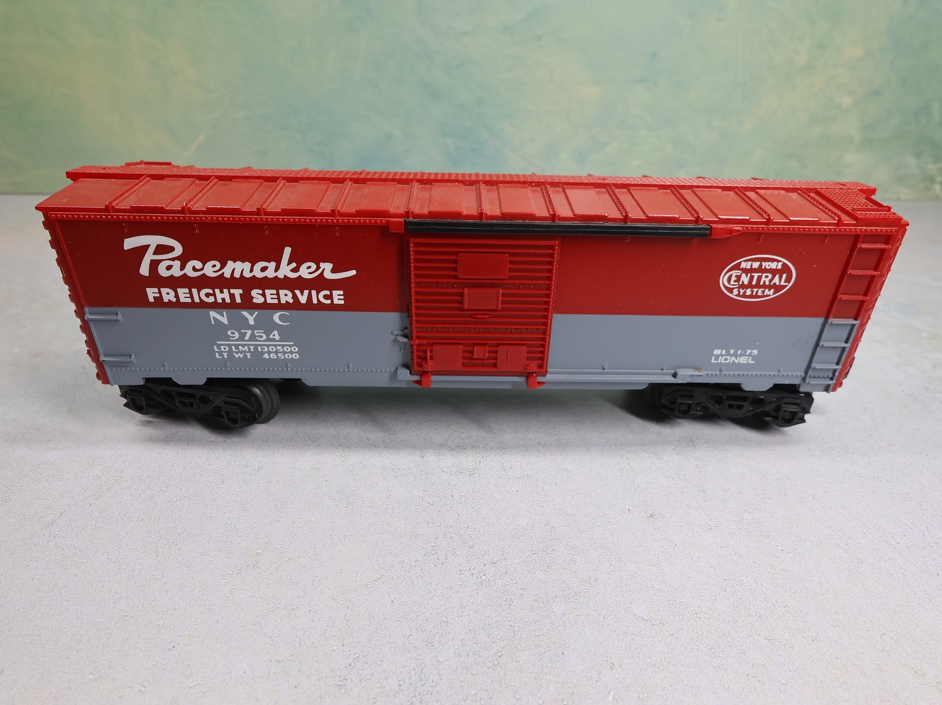 USED Lionel O Box Car New York Central NYC #9754