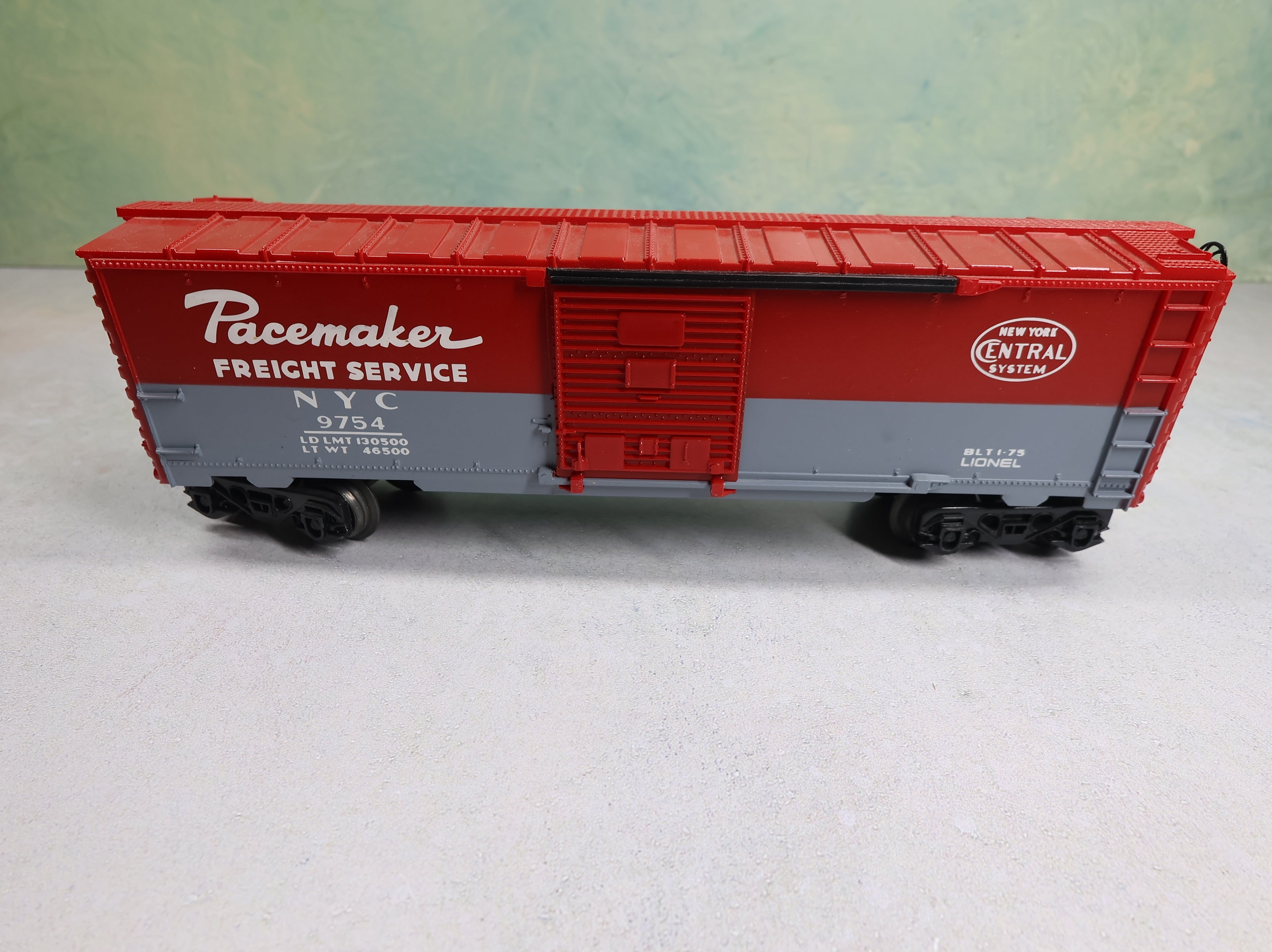 USED Lionel O Box Car New York Central NYC #9754