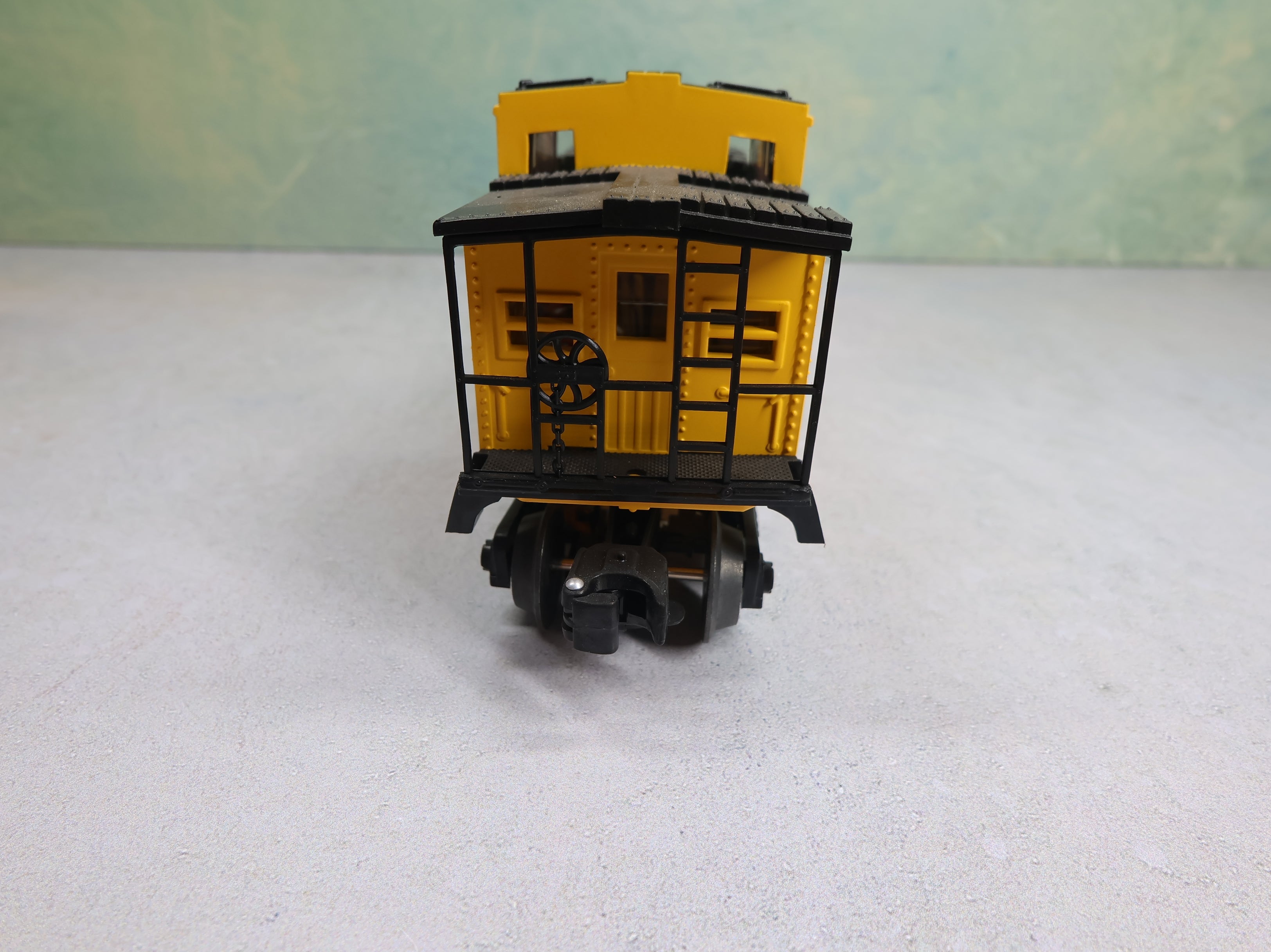 USED Lionel O Caboose Copper Range #01