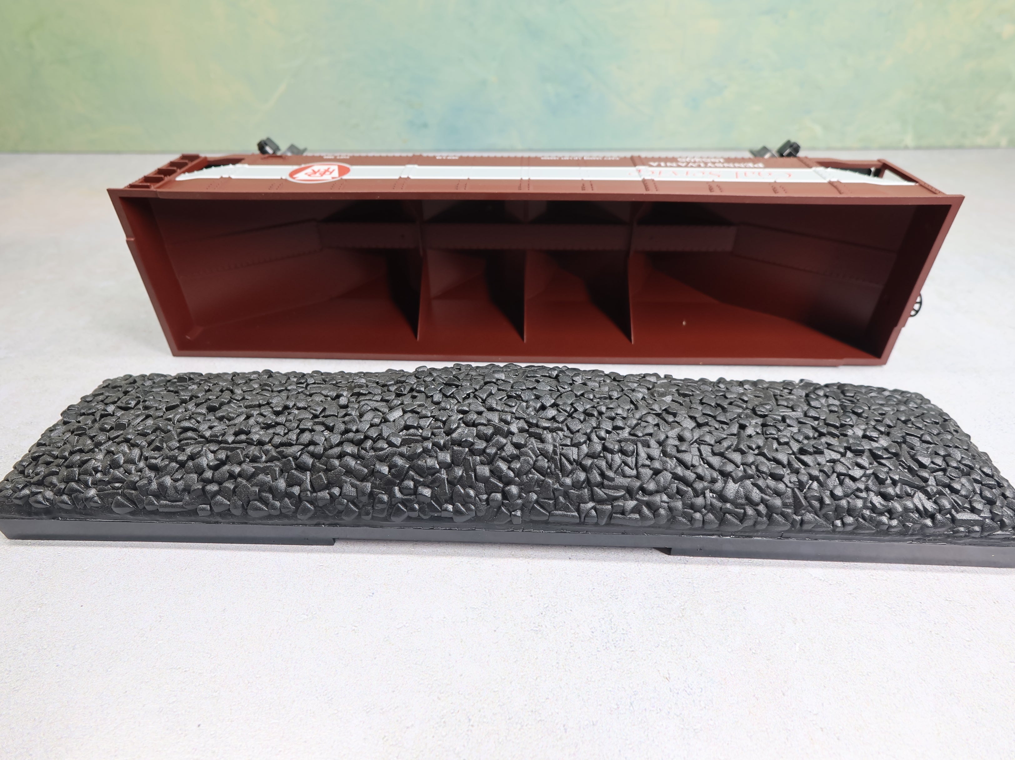 USED MTH Rail King 30-75187 O Hopper Car Pennsylvania #185205