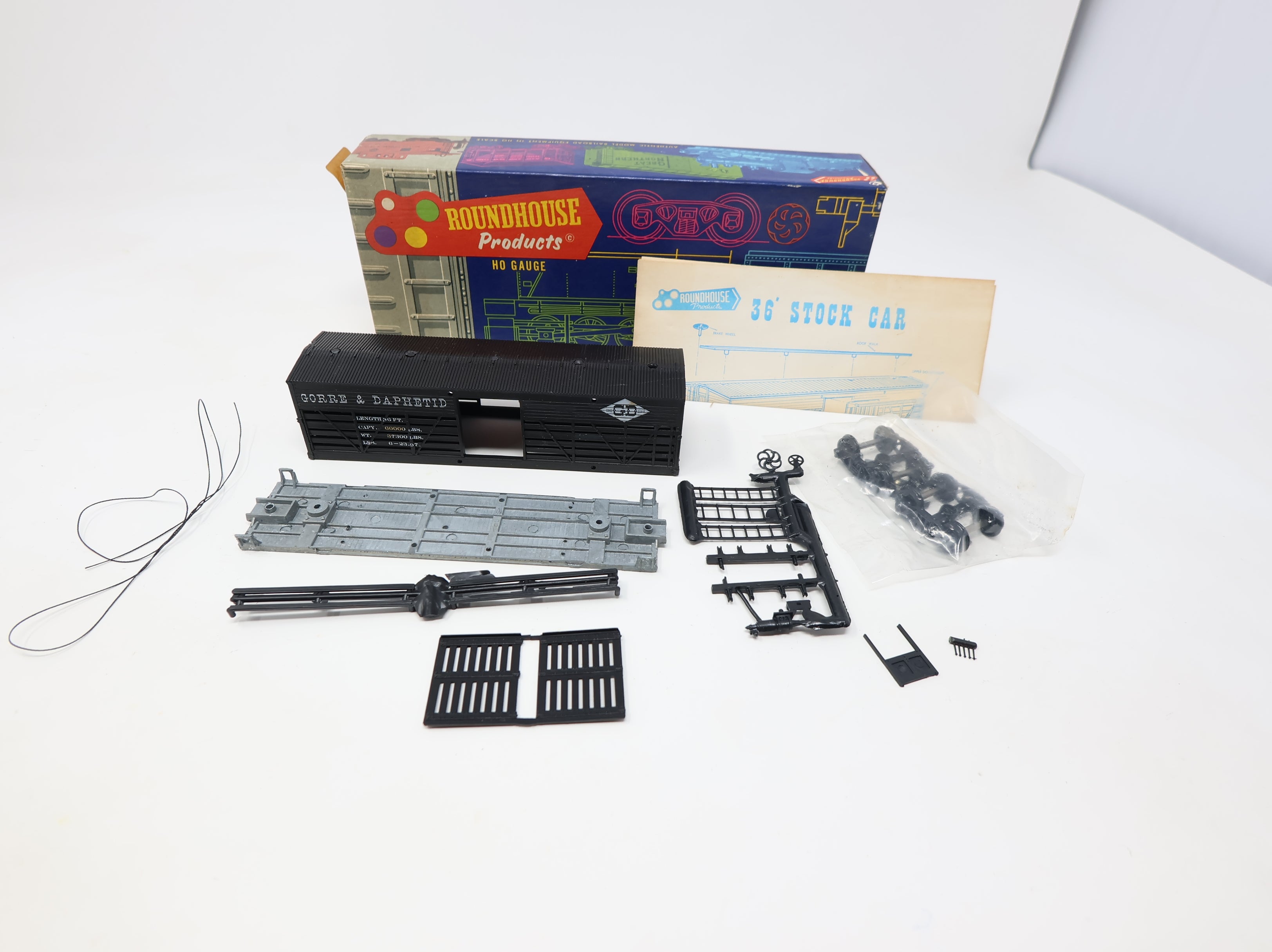 USED Roundhouse HO Scale Cattle Stock Car Gorre & Daphetid KIT