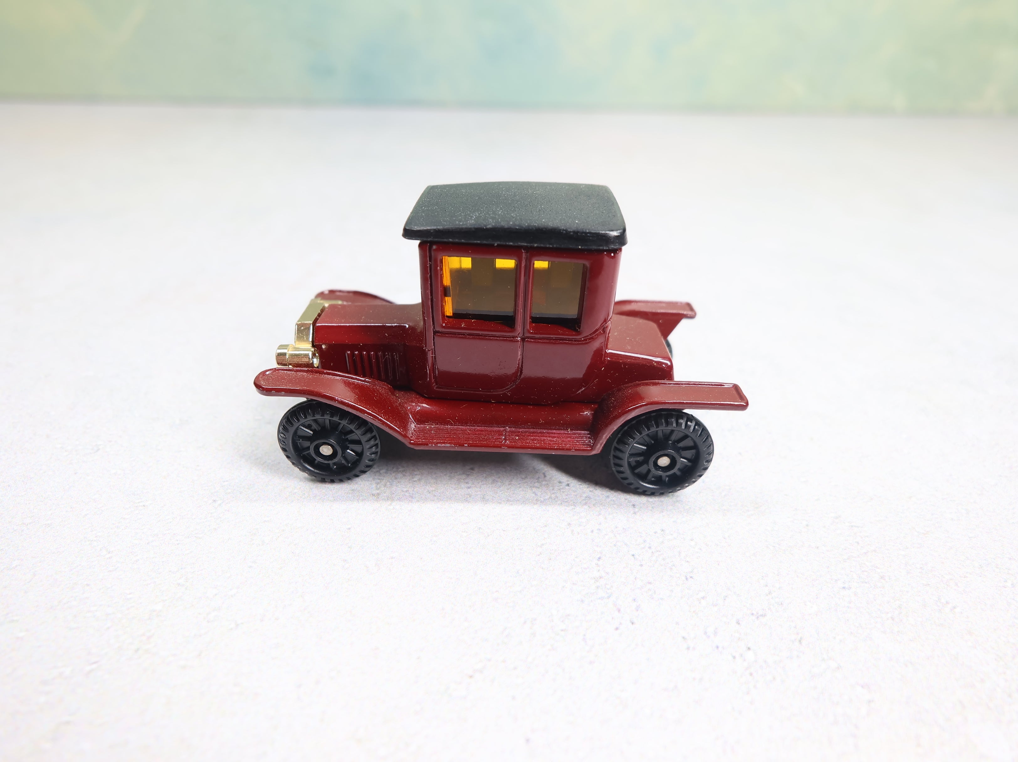 USED Tomy #112-F11 Pocket Cars 1915 Model T Ford Coupe