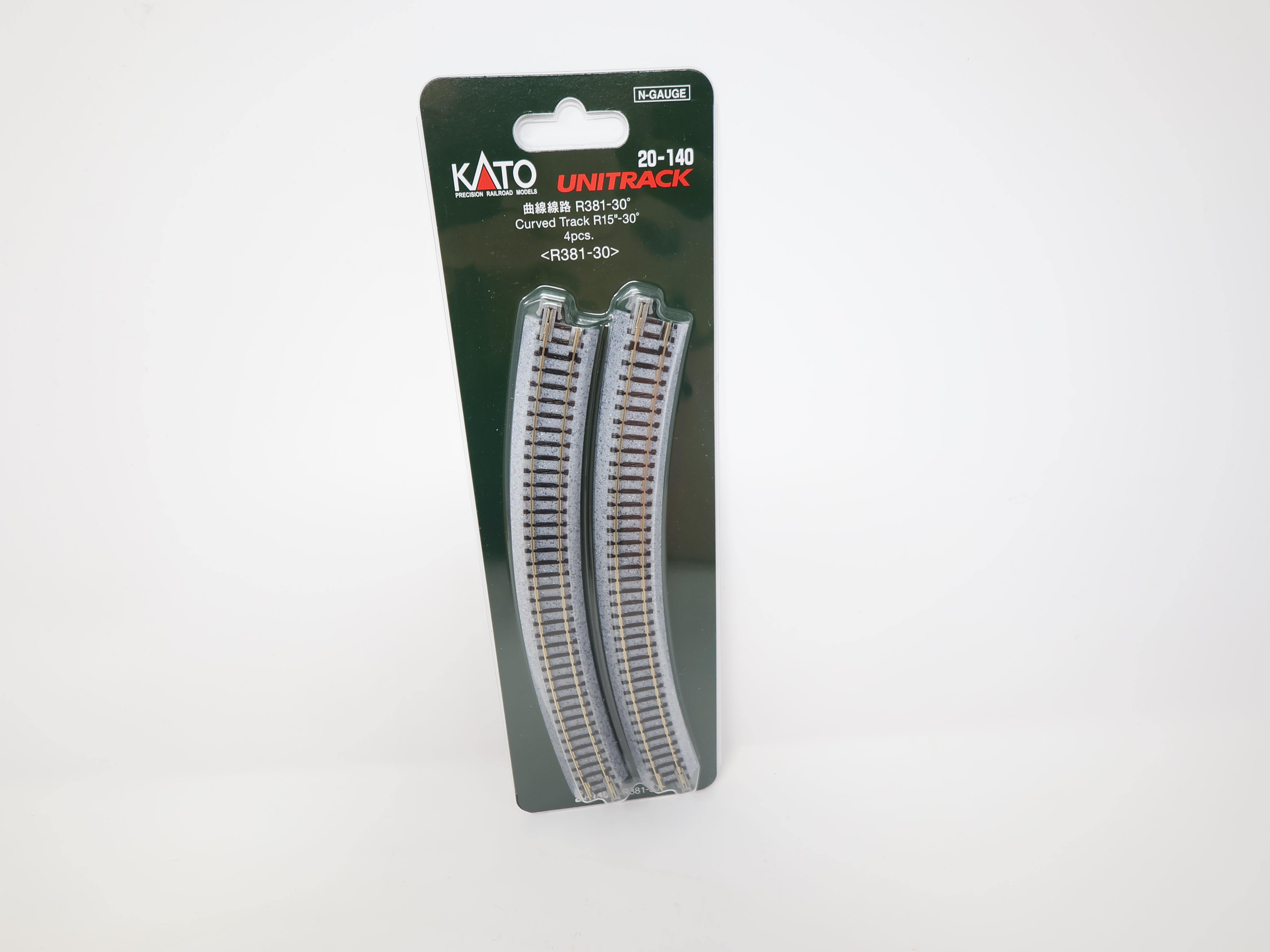 KATO 20-140 N Scale, Unitrack 15" R Curve 30° Track (4 pcs), Code 80