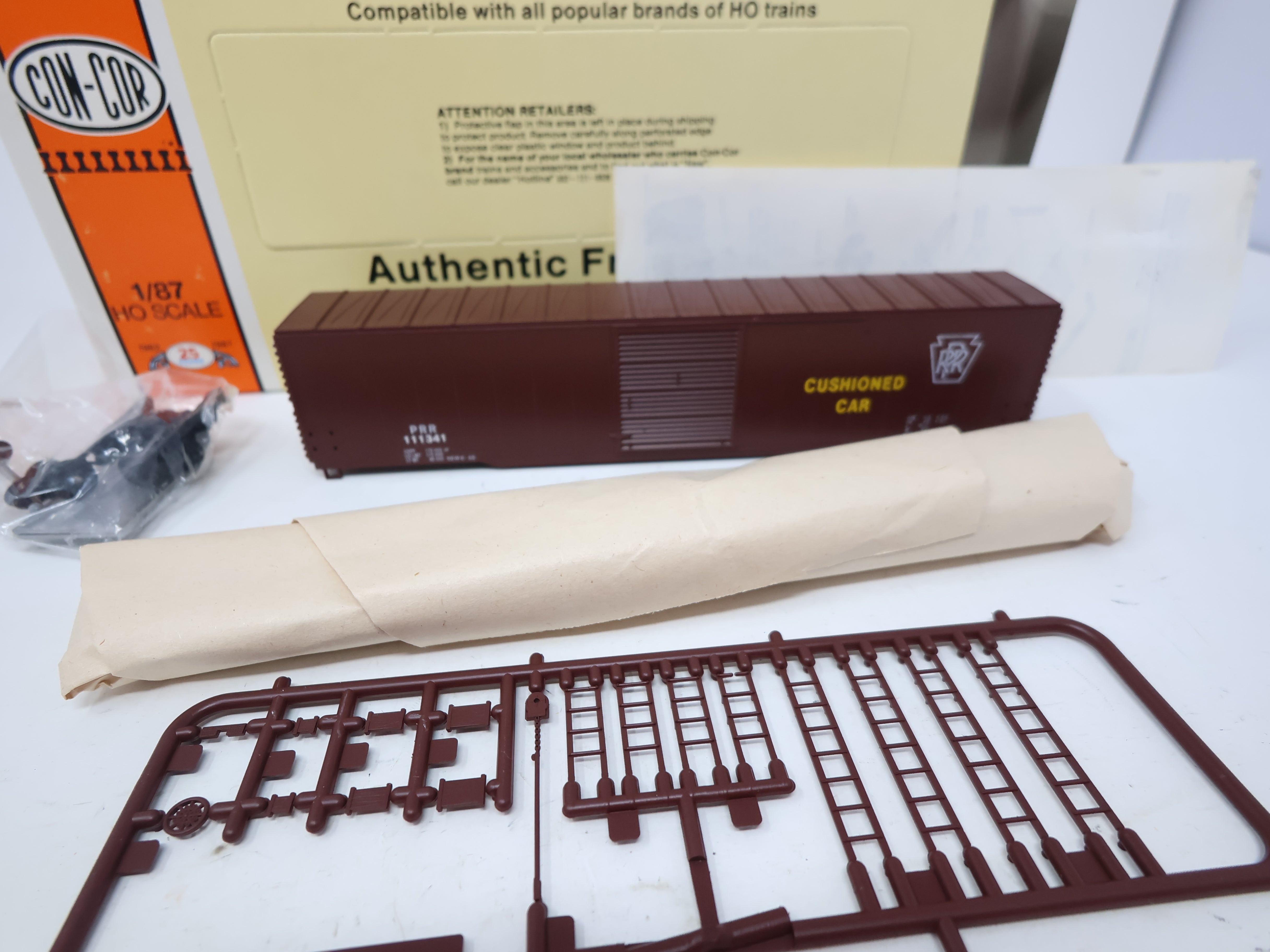USED Con-Cor #1-551 HO Scale, 60' Single Door Box Car, Pennsylvania PRR #111341, Car12/12 (KIT)