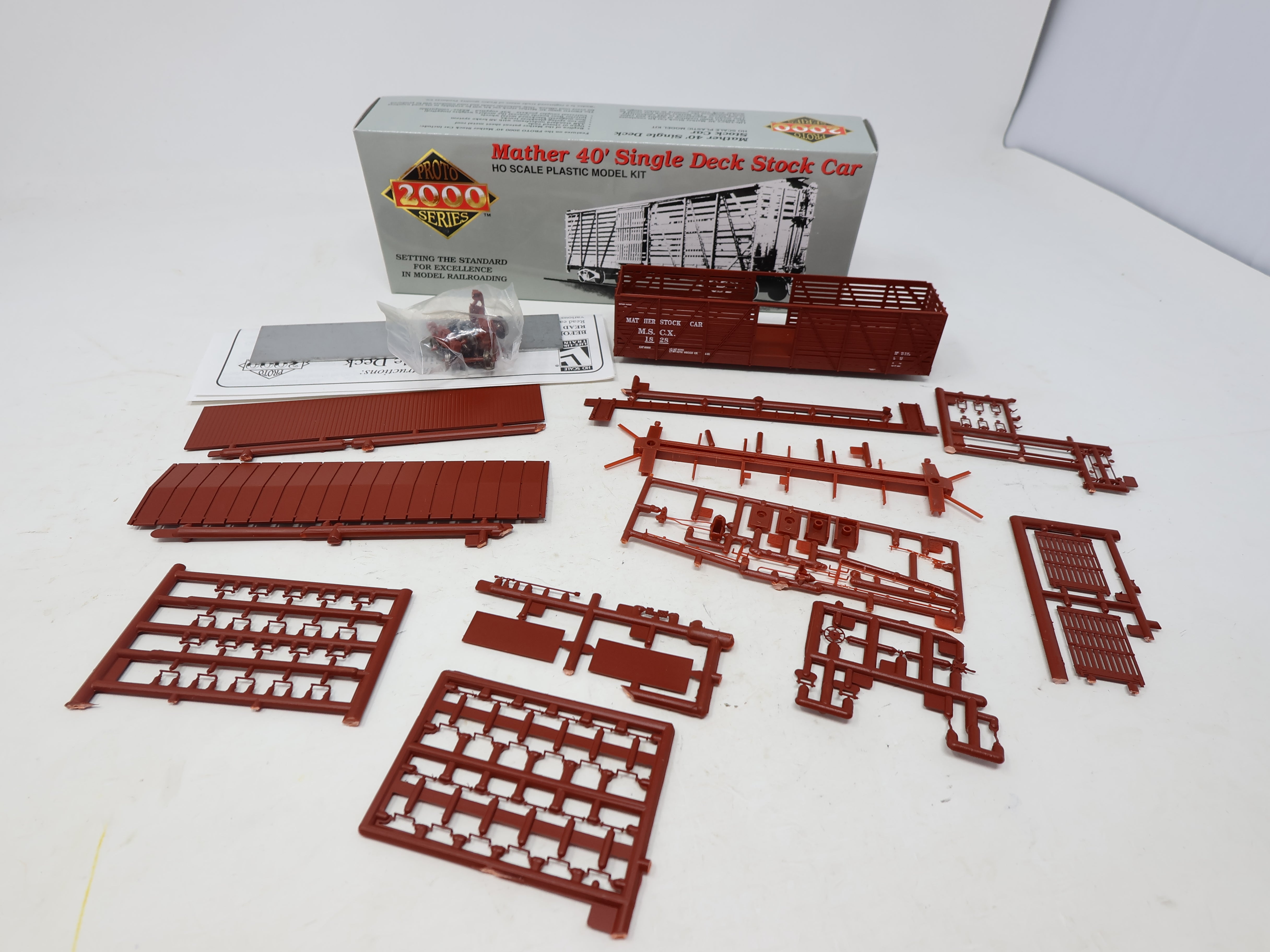 USED Life-Like HO Scale, 40' Single Deck Stock Car, Mather #1828 (KIT)