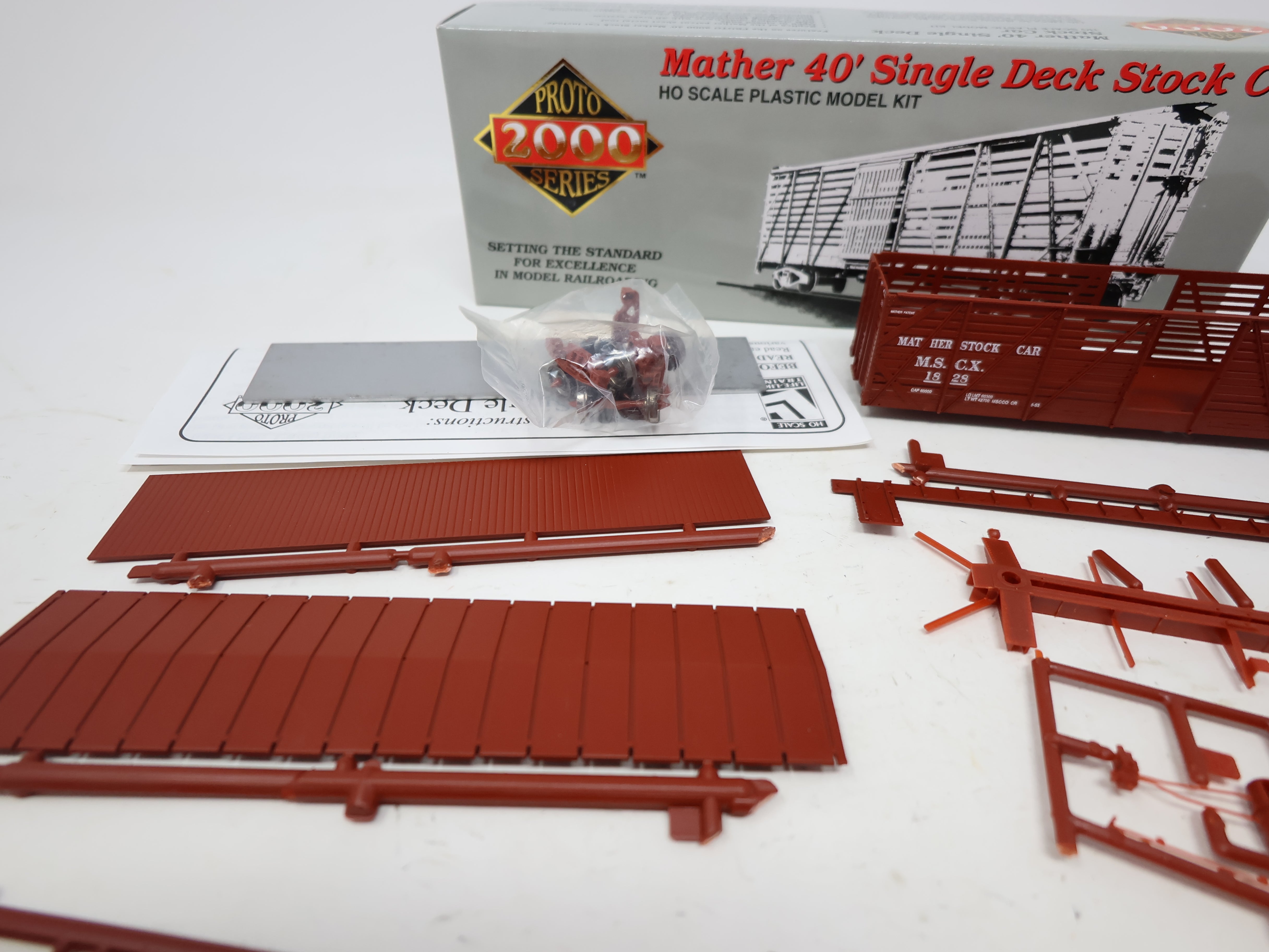USED Life-Like HO Scale, 40' Single Deck Stock Car, Mather #1828 (KIT)